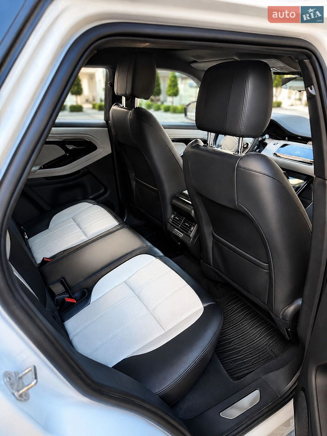 Land Rover Range Rover Evoque 2020 VIN SALZA2BN2LH079565 фото оголошення 5 з 9