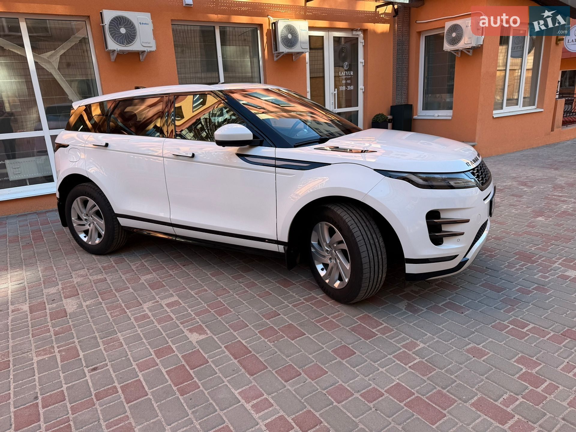 Land Rover Range Rover Evoque 2020 VIN SALZA2BN2LH079565 фото оголошення 6 з 9