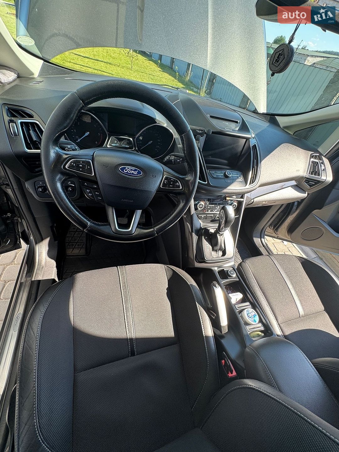 Ford C-Max 2015 VIN WF0VXXGCEVFU26494 фото оголошення 6 з 18