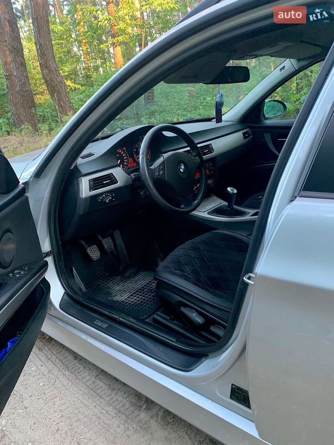 BMW 3 Series 2006 VIN WBAVR51060KW73335 фото оголошення 11 з 16