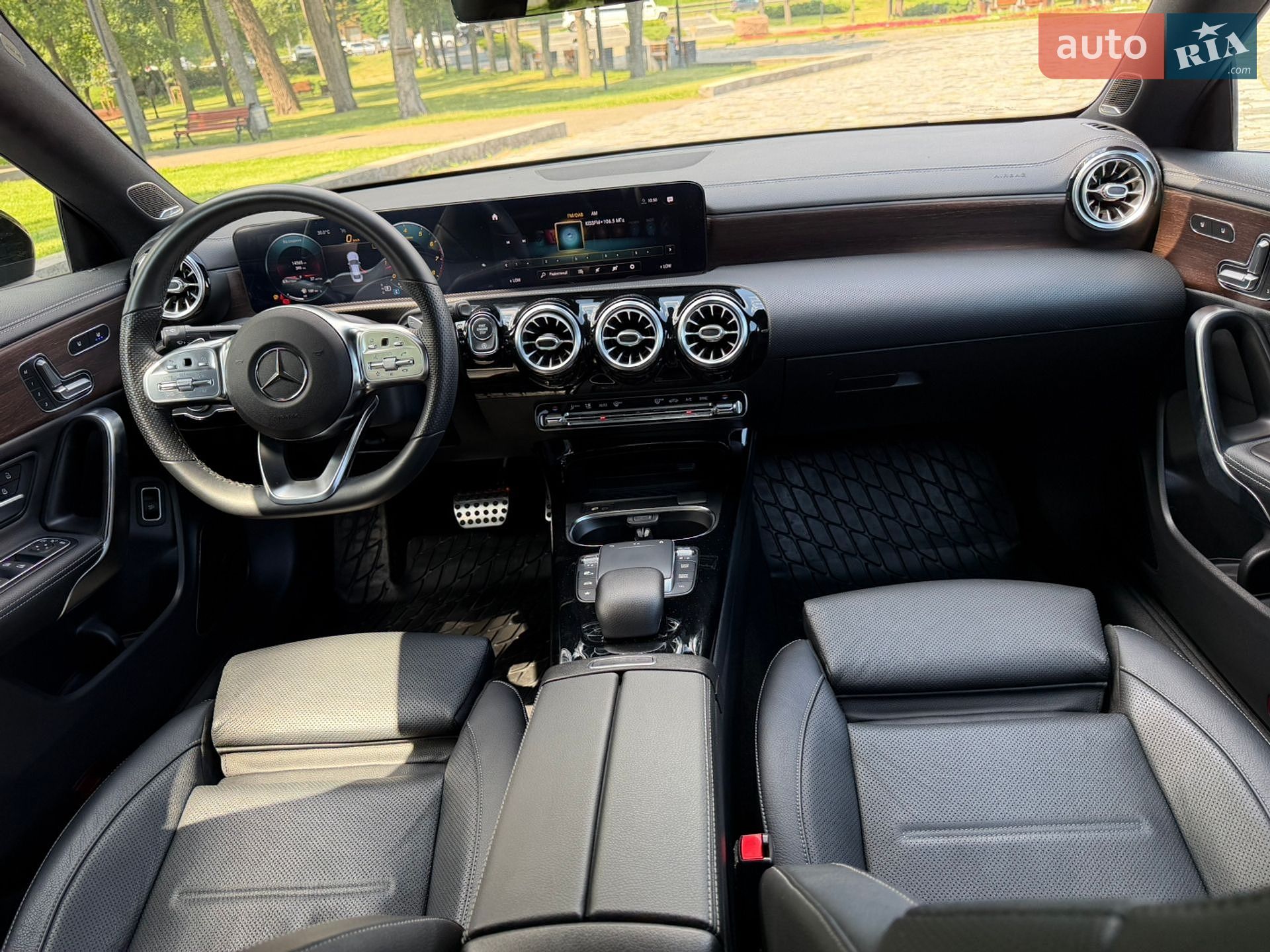 Mercedes-Benz CLA-Class 2020 VIN W1K1183471N165502 фото оголошення 33 з 53