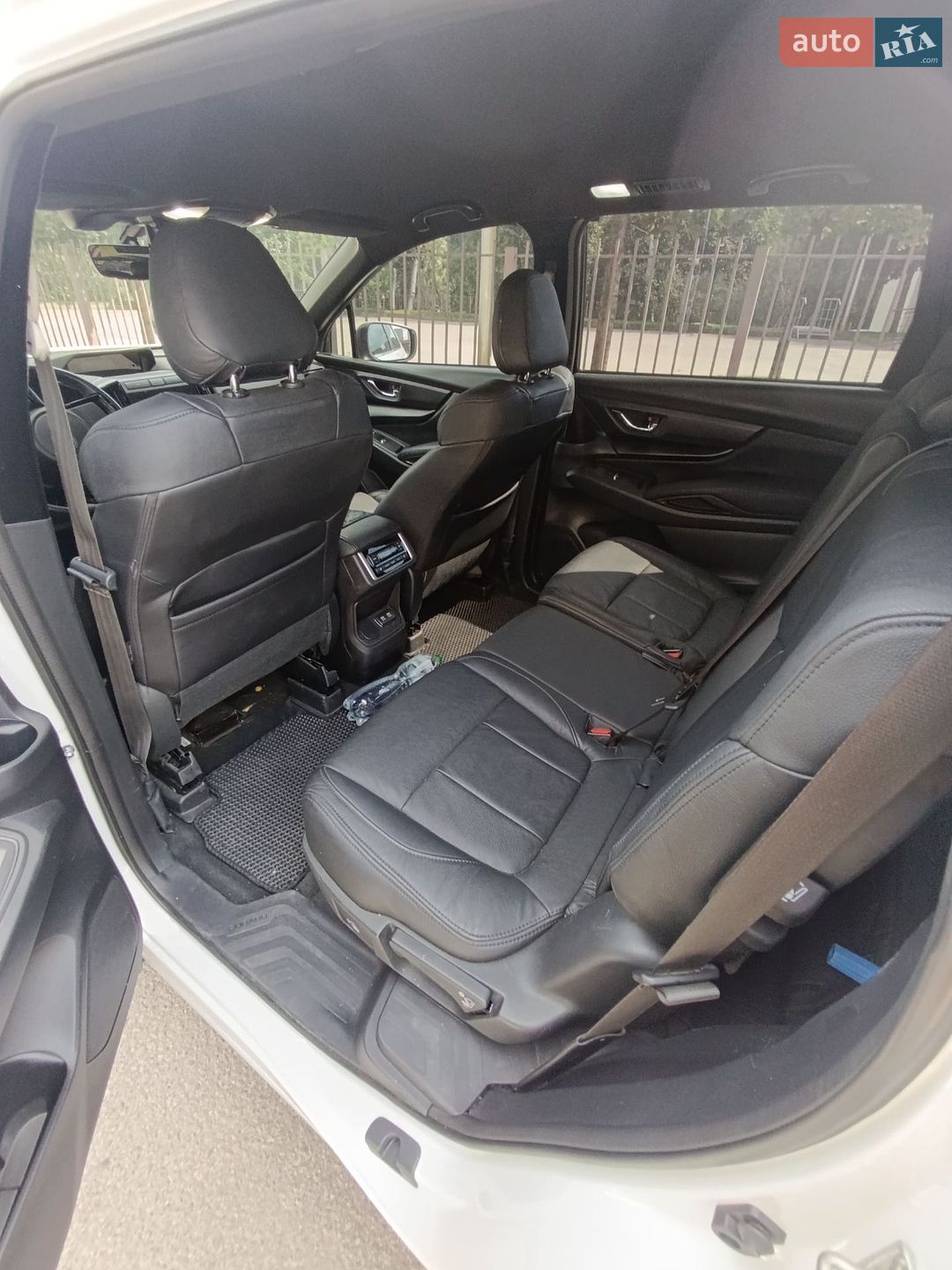 Subaru Ascent 2019 VIN 4S4WMACD5K3460822 фото оголошення 10 з 12
