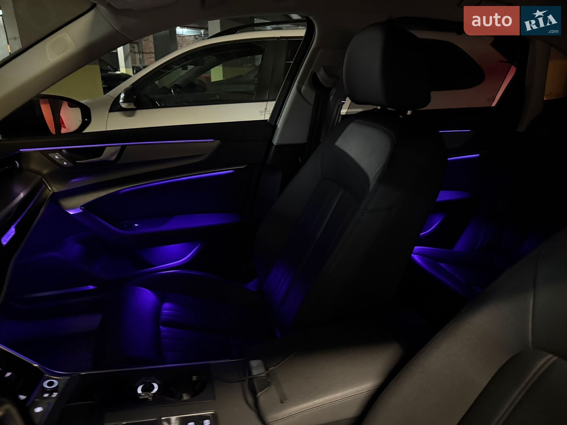 Audi A6 2018 VIN WAUZZZF2XKN004246 фото оголошення 37 з 46