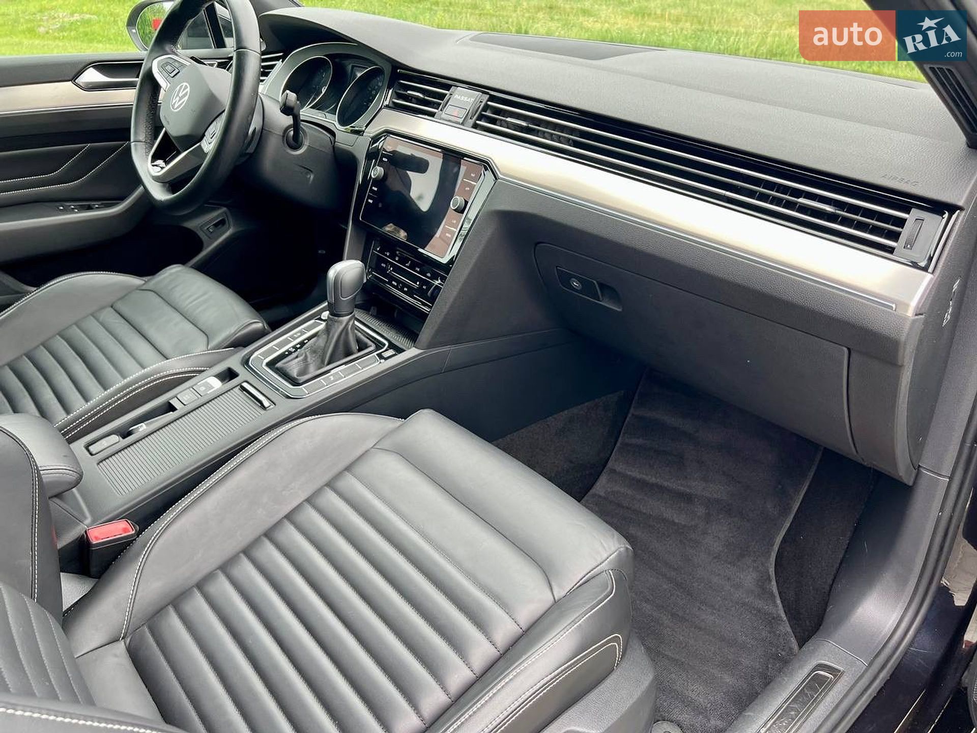 Volkswagen Passat 2021 VIN WVWZZZ3CZME080619 фото оголошення 116 з 131