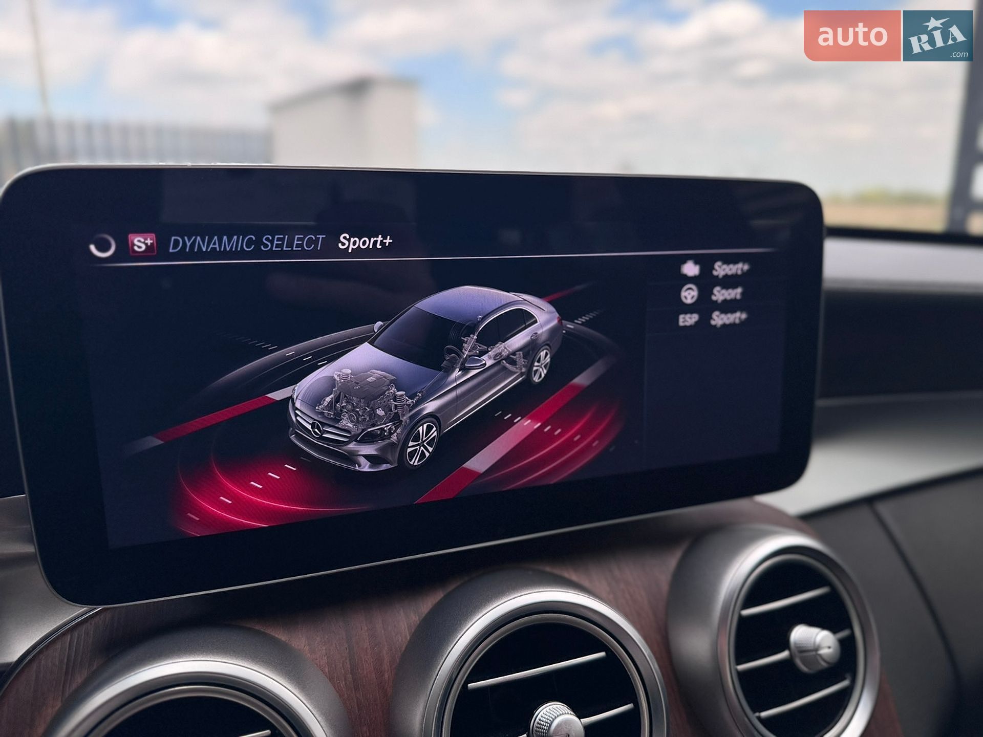 Mercedes-Benz C-Class 2018 VIN WDDWF1FB3KR441410 фото оголошення 15 з 22