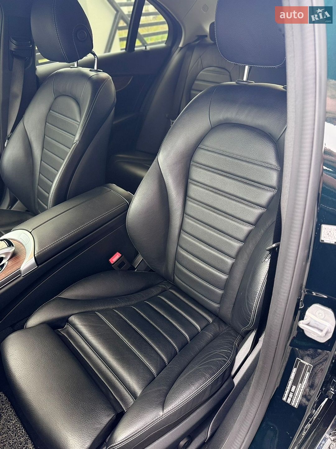 Mercedes-Benz C-Class 2018 VIN WDDWF1FB3KR441410 фото оголошення 13 з 22