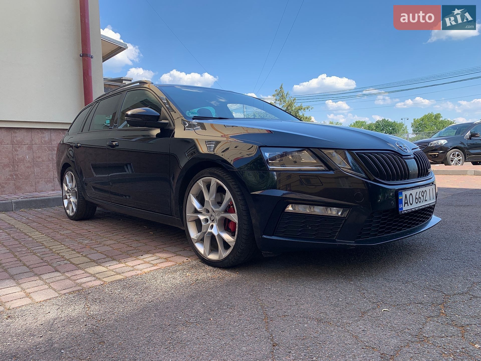 Skoda Octavia 2017 VIN TMBLK7NE8J0241357 фото оголошення 19 з 73