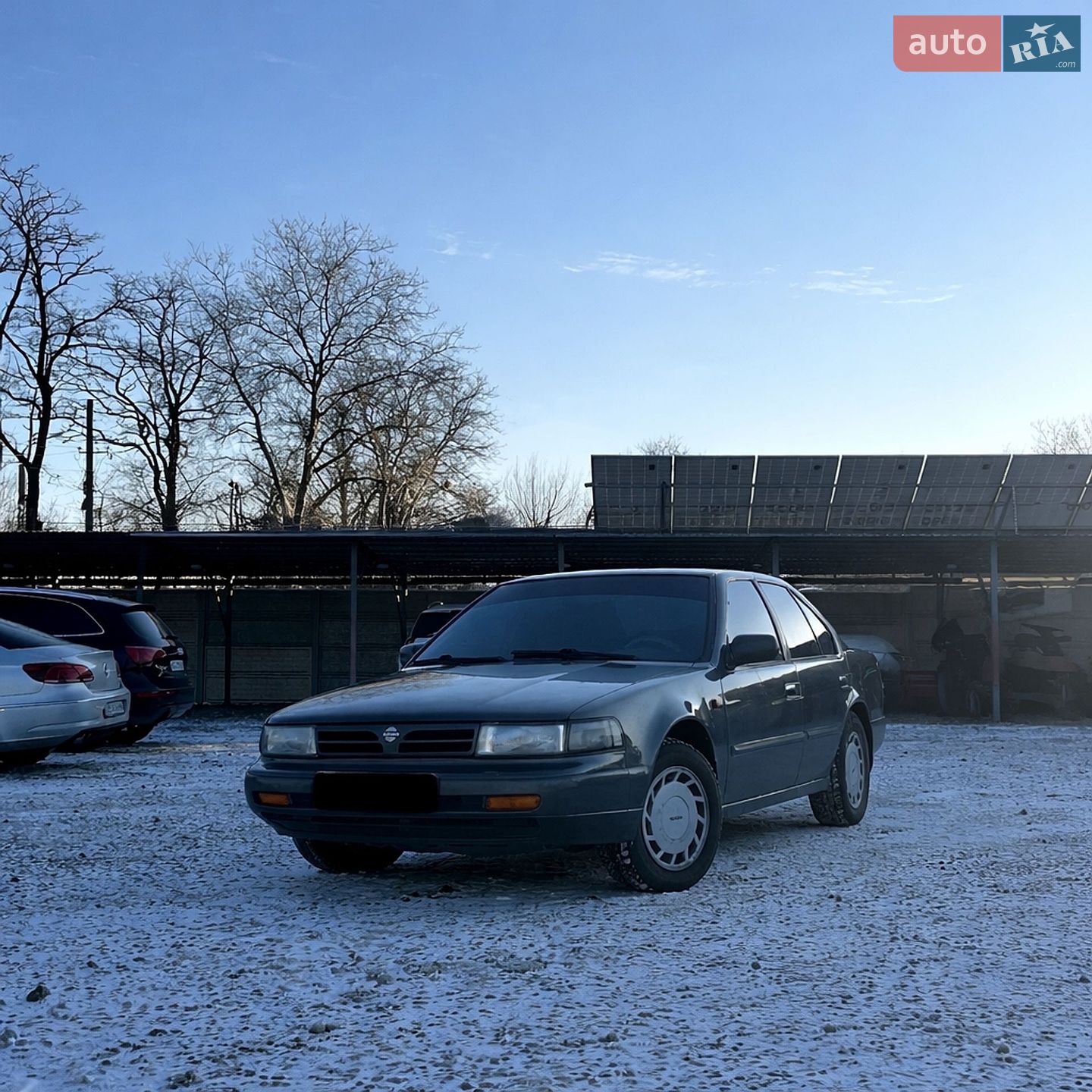 Nissan Maxima 1989 VIN JN100HJ30U0002596 фото оголошення 2 з 12