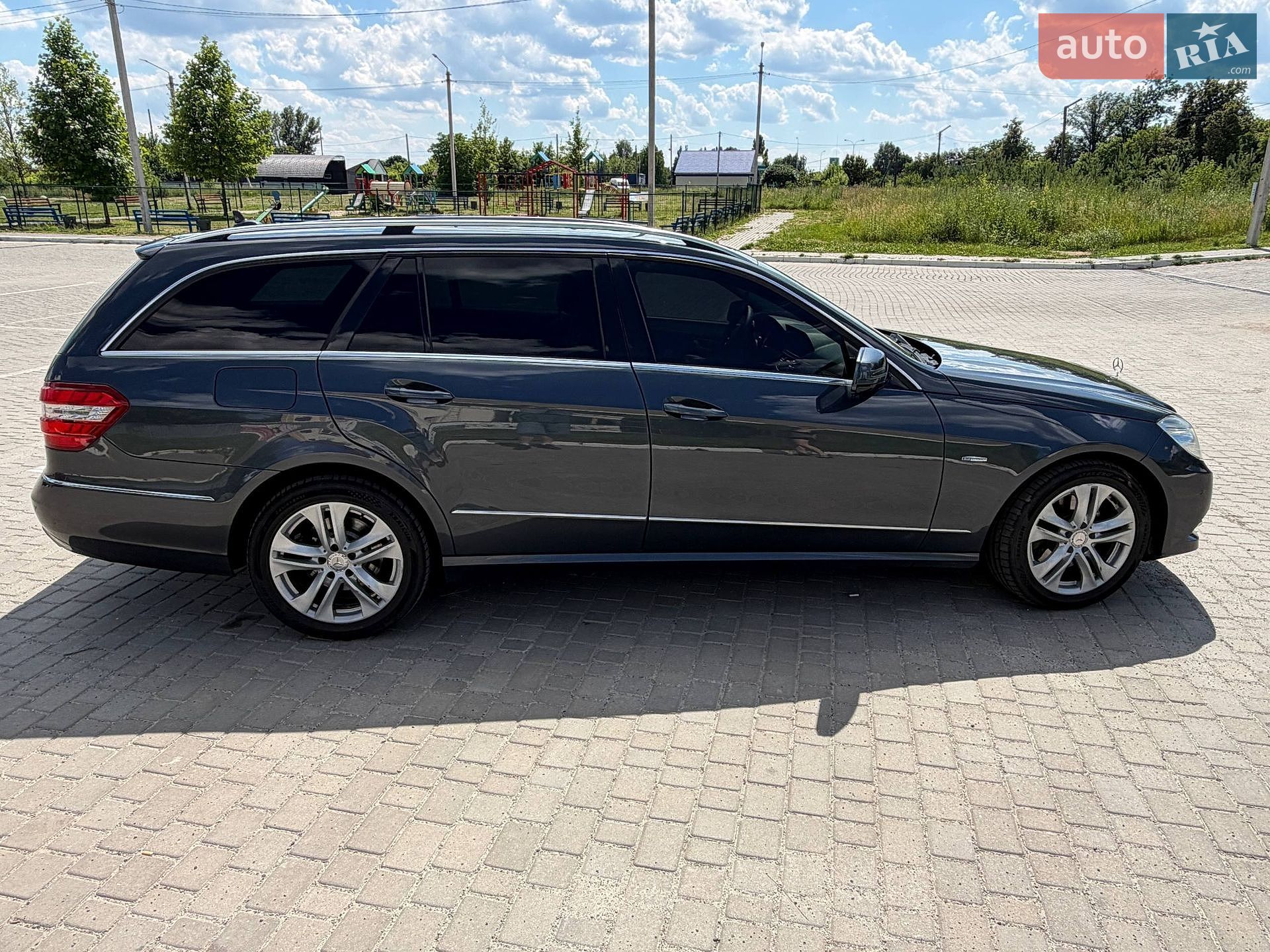 Mercedes-Benz E-Class 2011 VIN WDD2122251A522845 фото оголошення 7 з 20