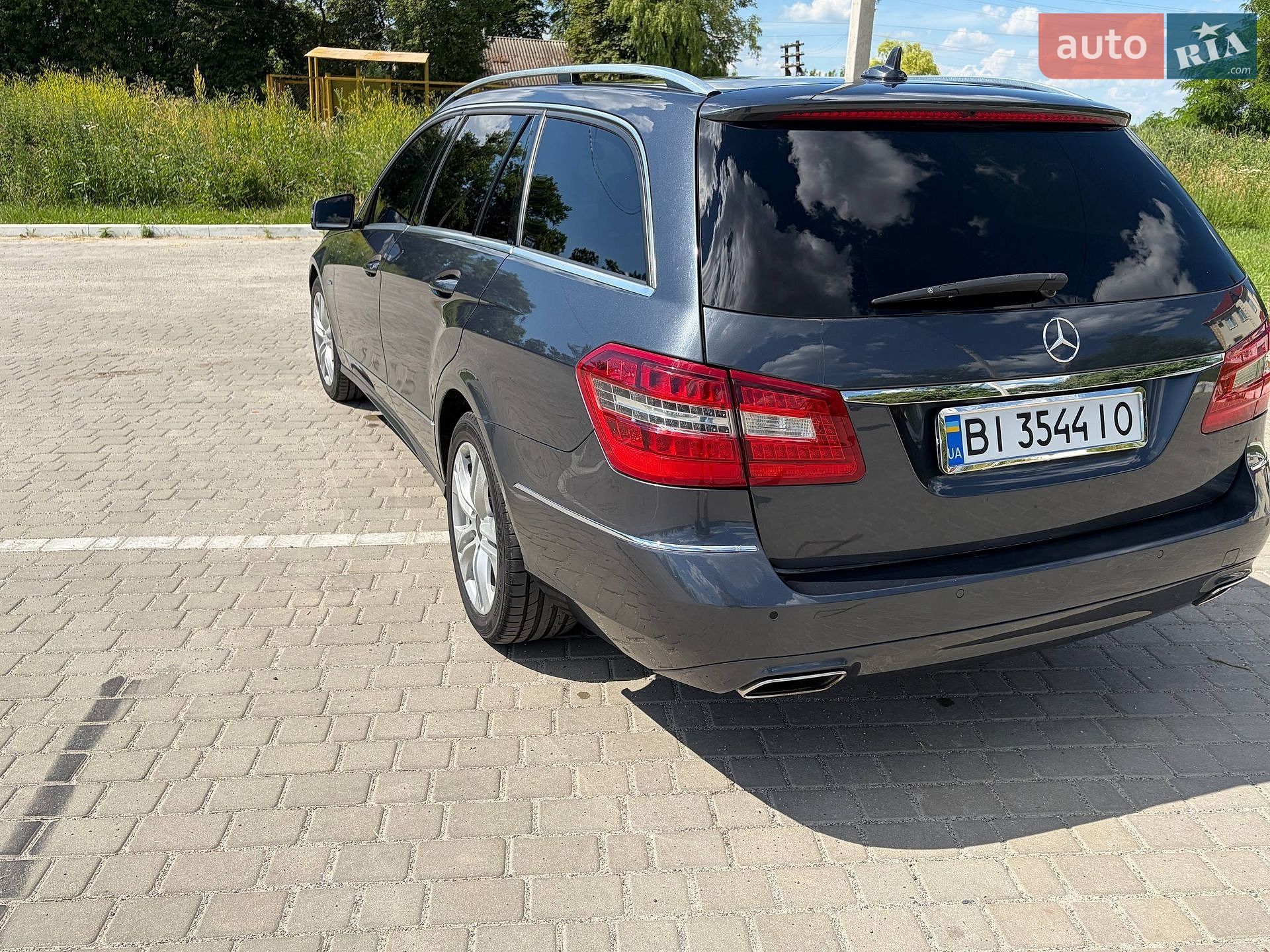 Mercedes-Benz E-Class 2011 VIN WDD2122251A522845 фото оголошення 8 з 20