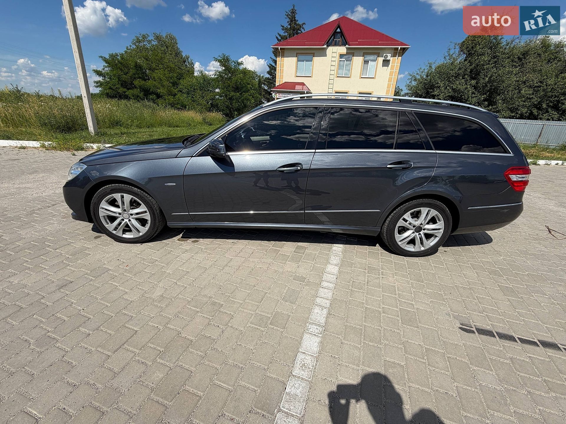 Mercedes-Benz E-Class 2011 VIN WDD2122251A522845 фото оголошення 9 з 20