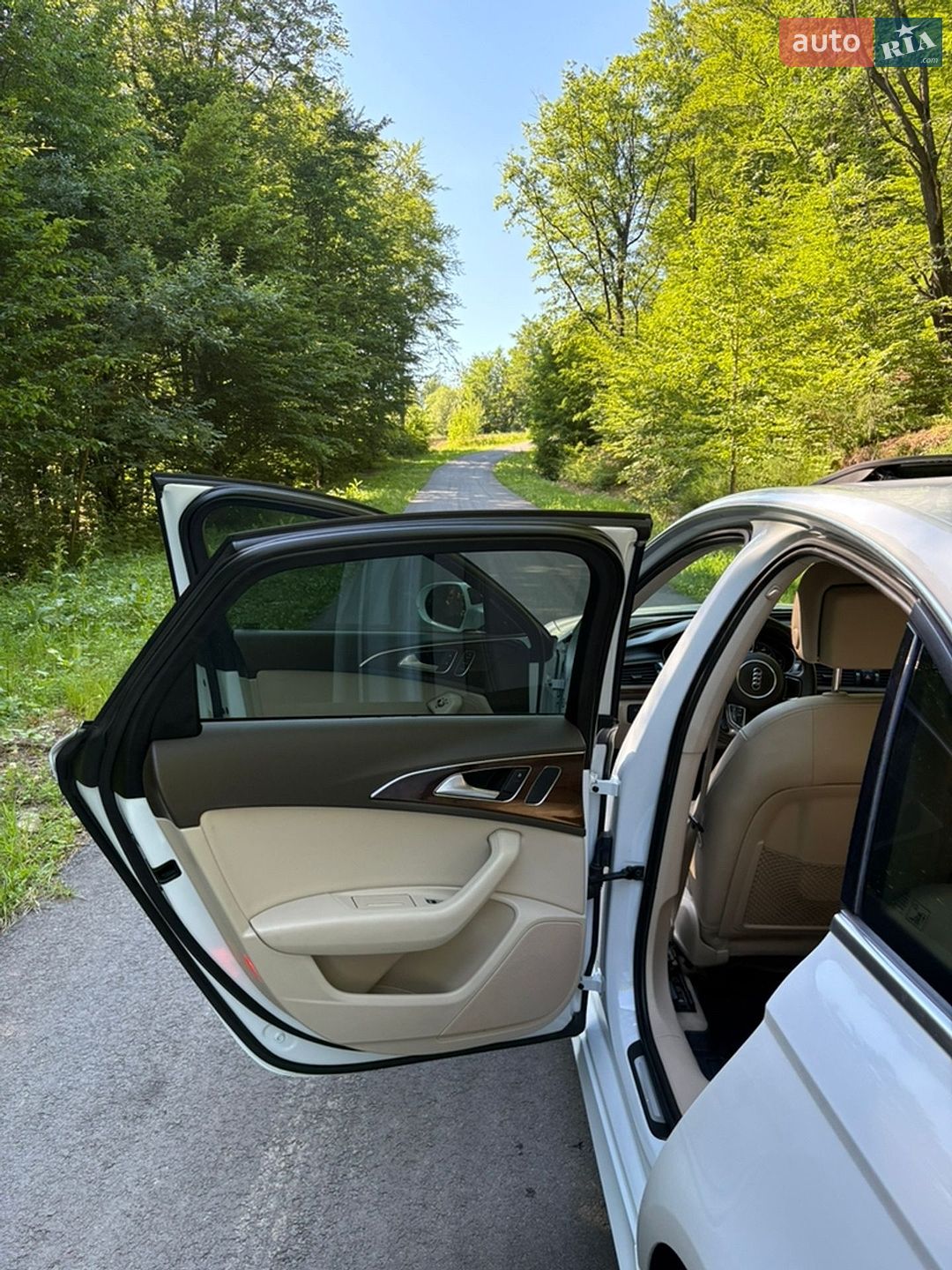 Audi A6 2015 VIN WAUGFAFC4GN019892 фото оголошення 26 з 54