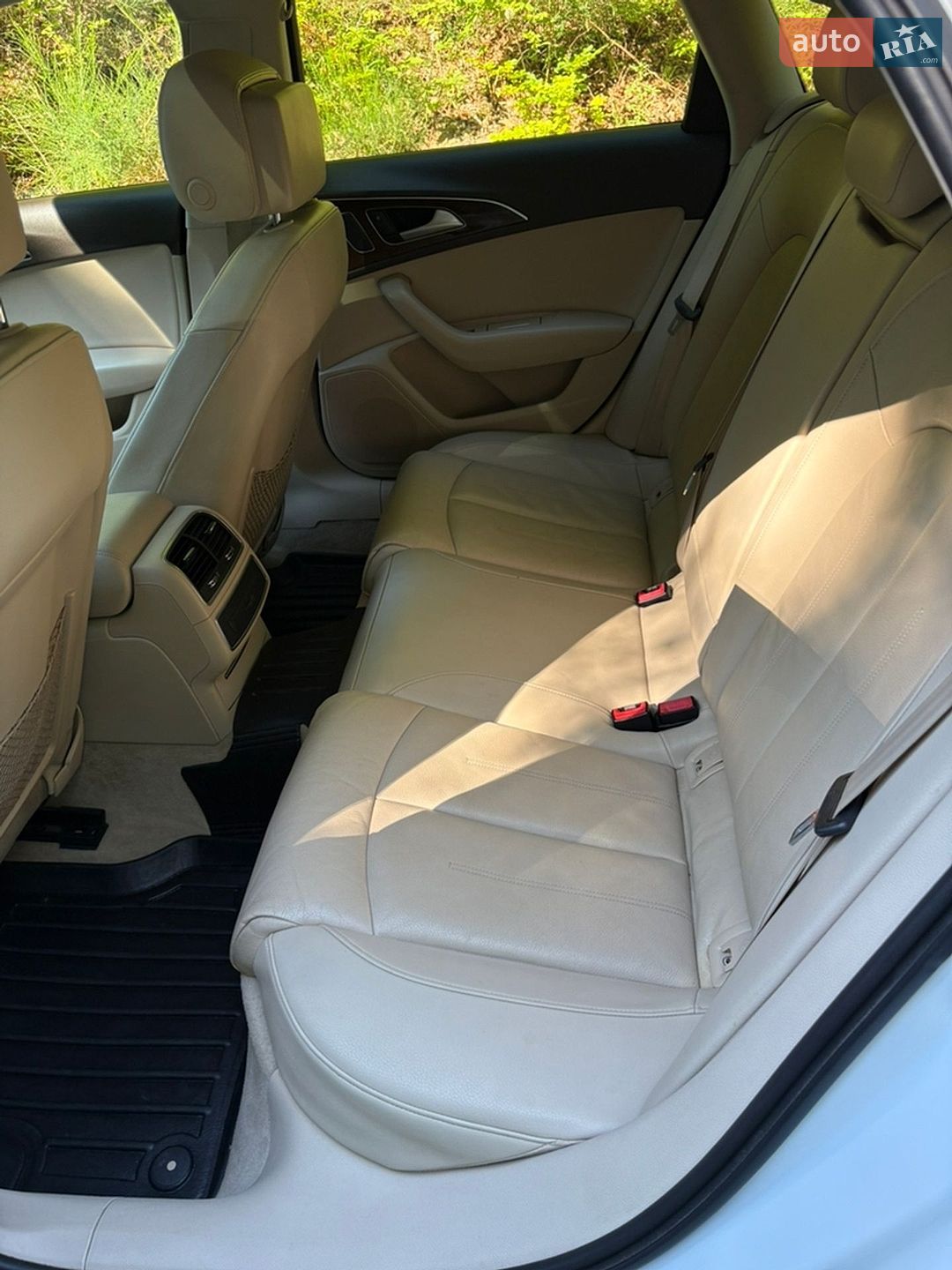 Audi A6 2015 VIN WAUGFAFC4GN019892 фото оголошення 34 з 54