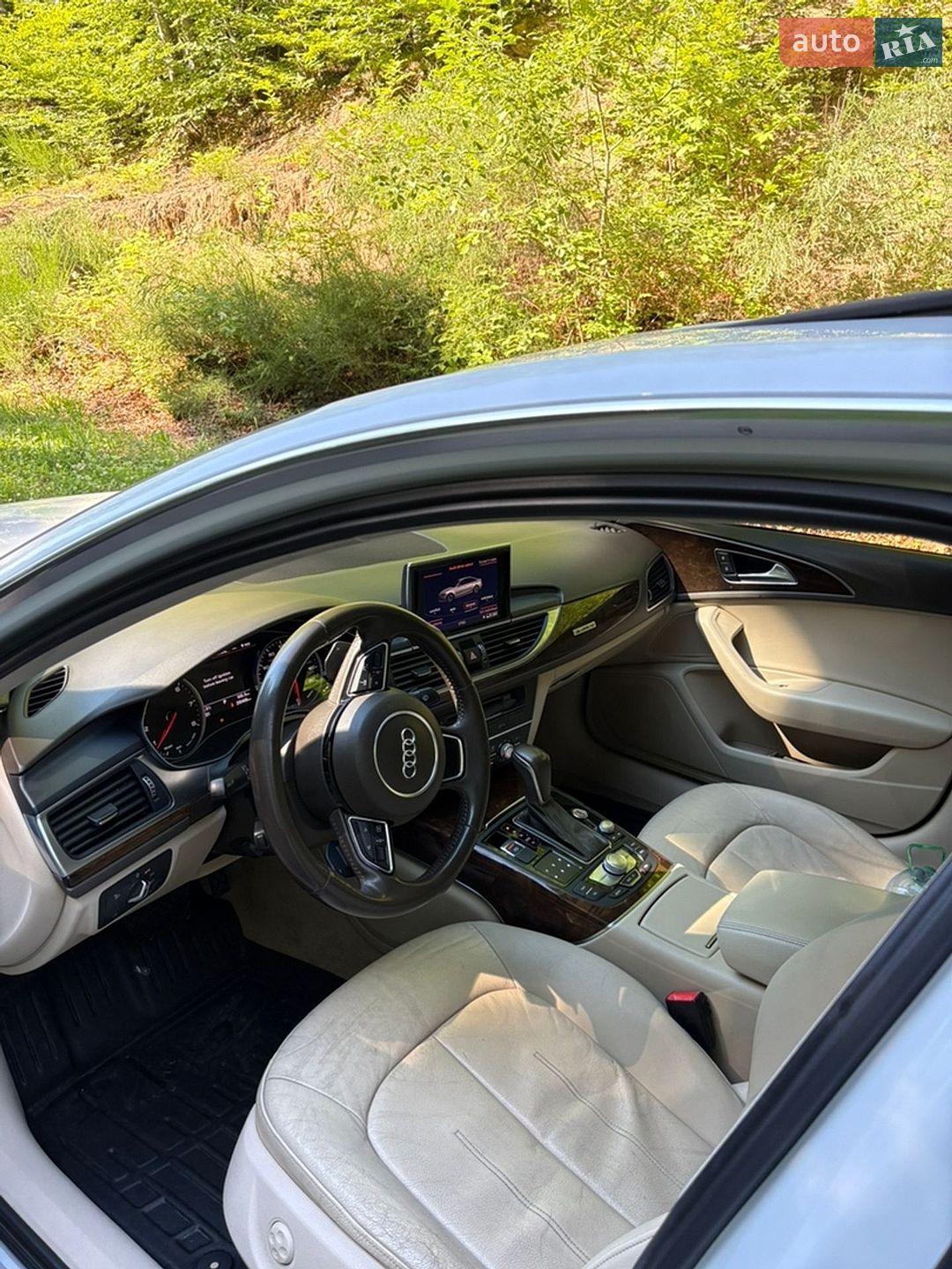 Audi A6 2015 VIN WAUGFAFC4GN019892 фото оголошення 38 з 54