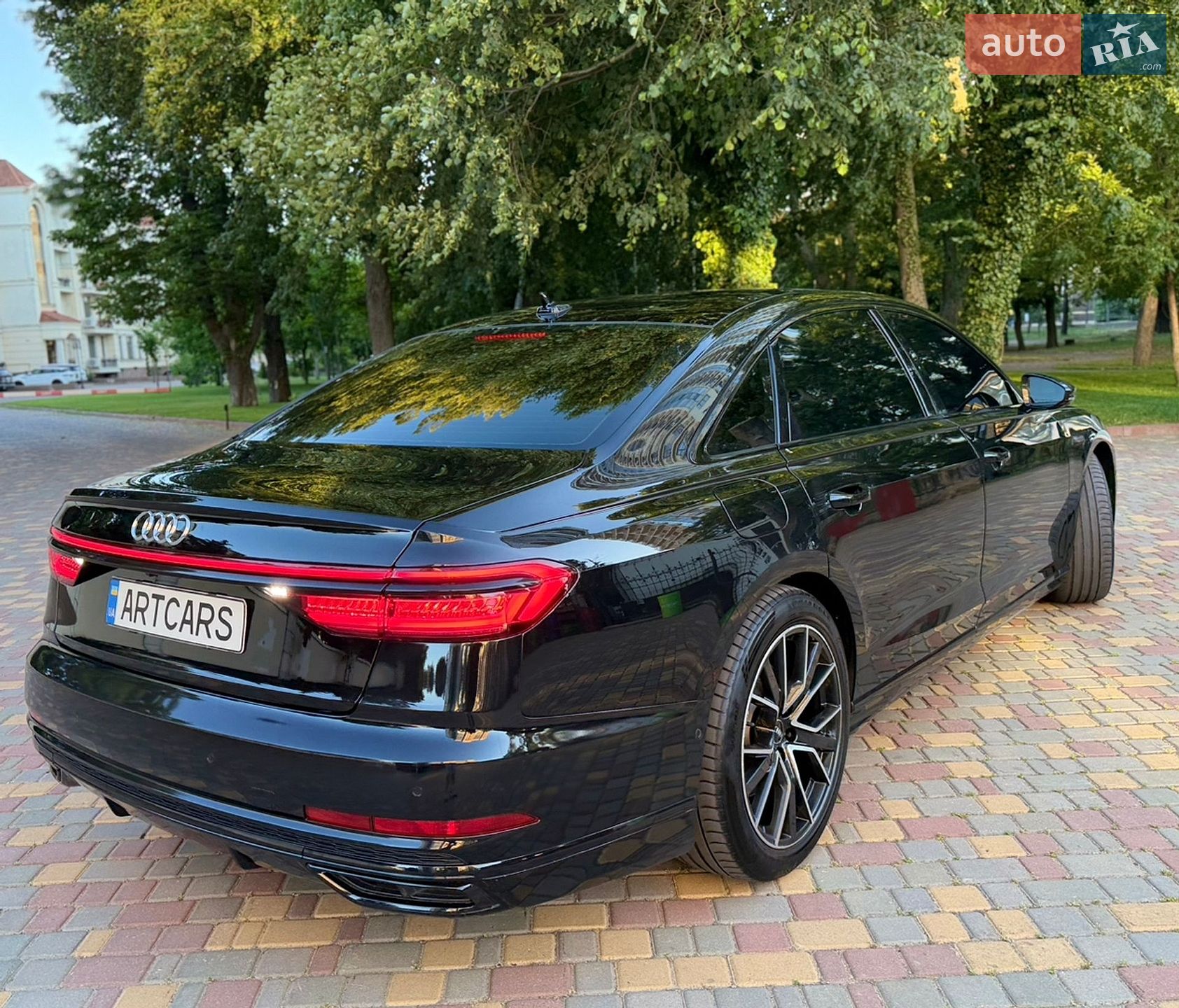 Audi A8 2020 VIN WAU8DAF86MN007714 фото оголошення 11 з 33