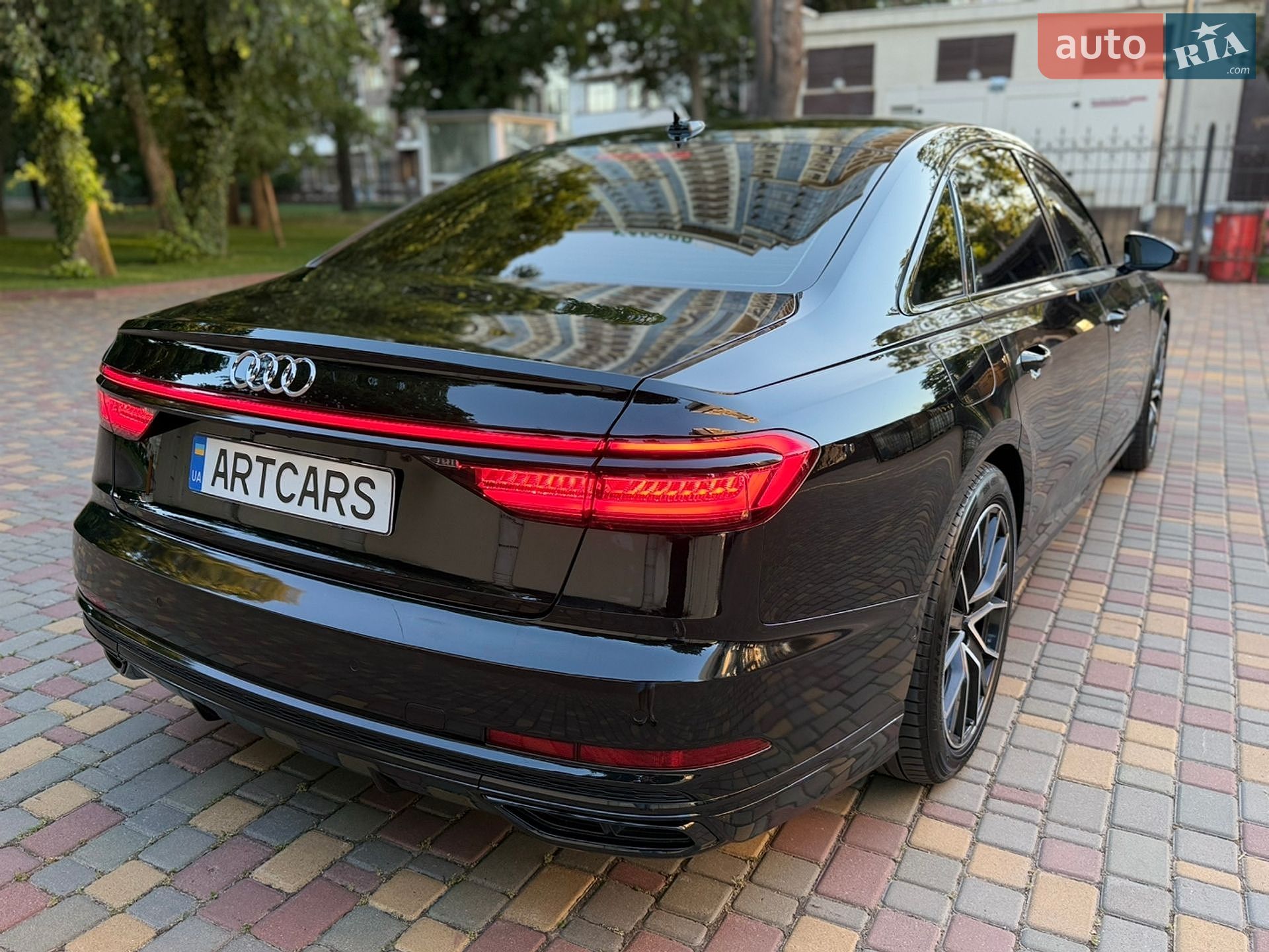 Audi A8 2020 VIN WAU8DAF86MN007714 фото оголошення 12 з 33