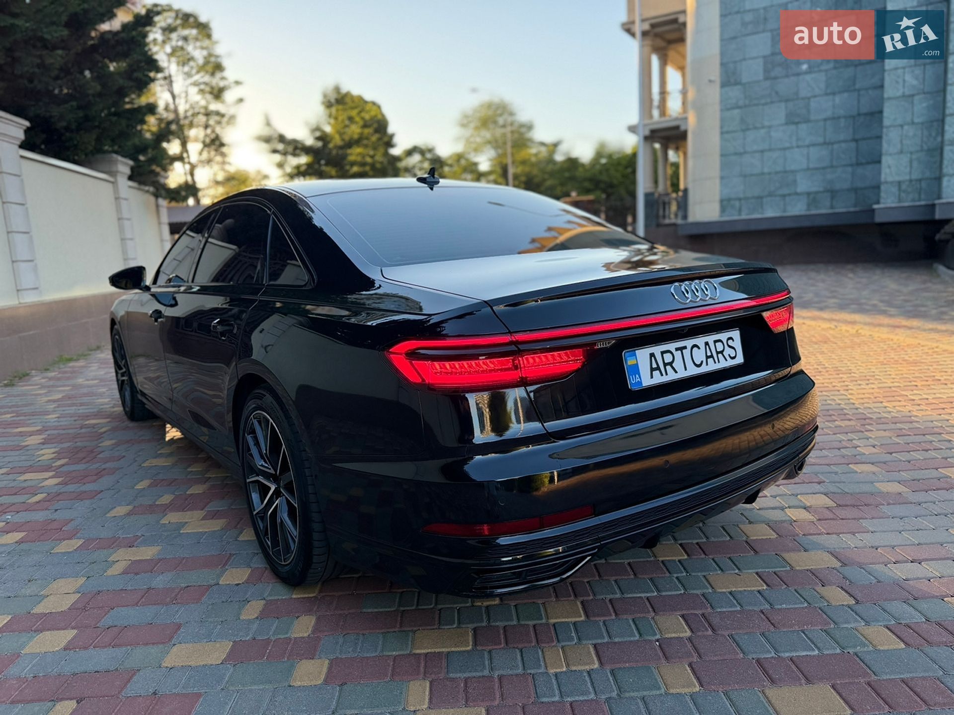 Audi A8 2020 VIN WAU8DAF86MN007714 фото оголошення 17 з 33