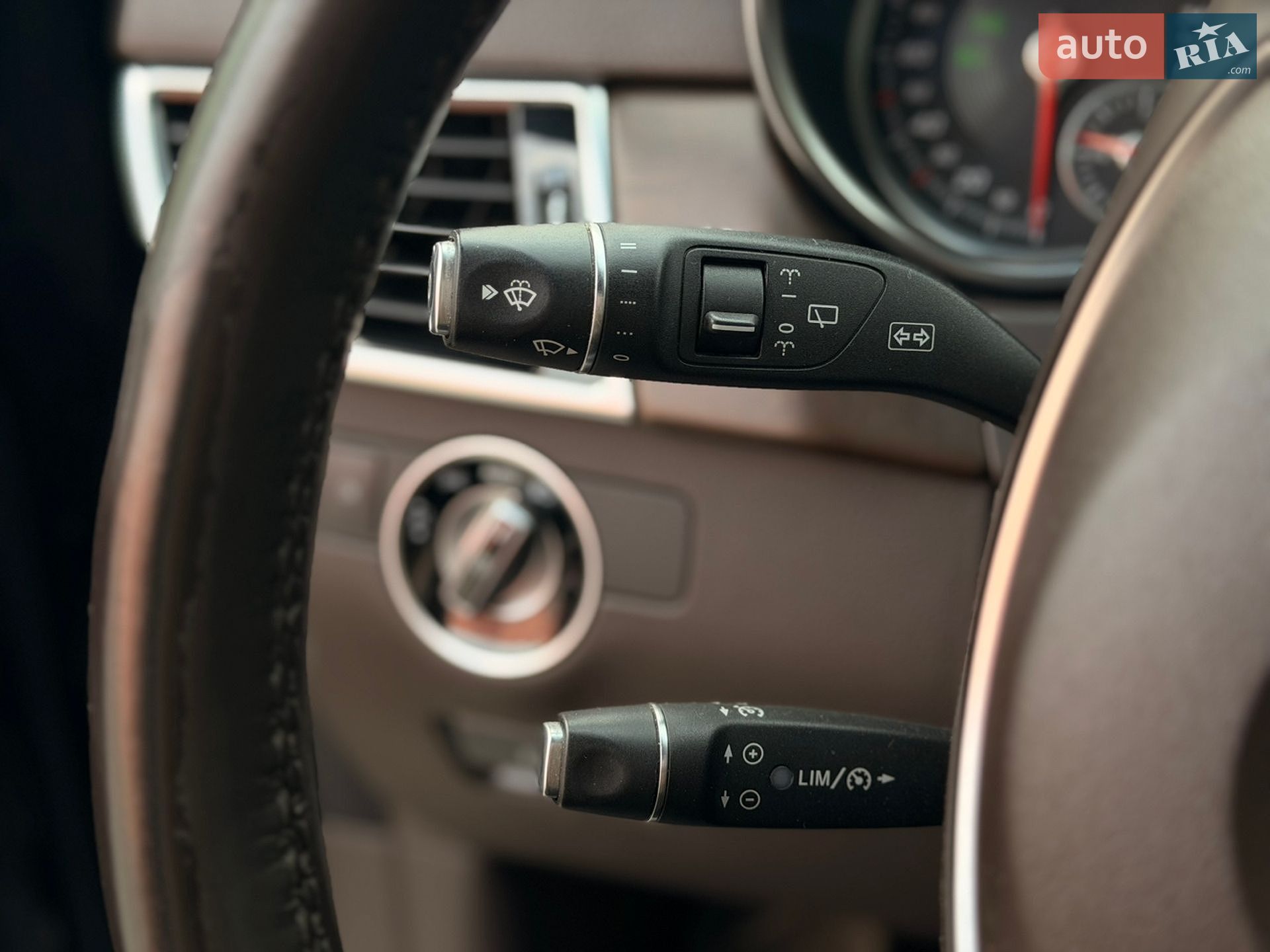 Mercedes-Benz GLE-Class 2018 VIN WDC1660041B214872 фото оголошення 20 з 33