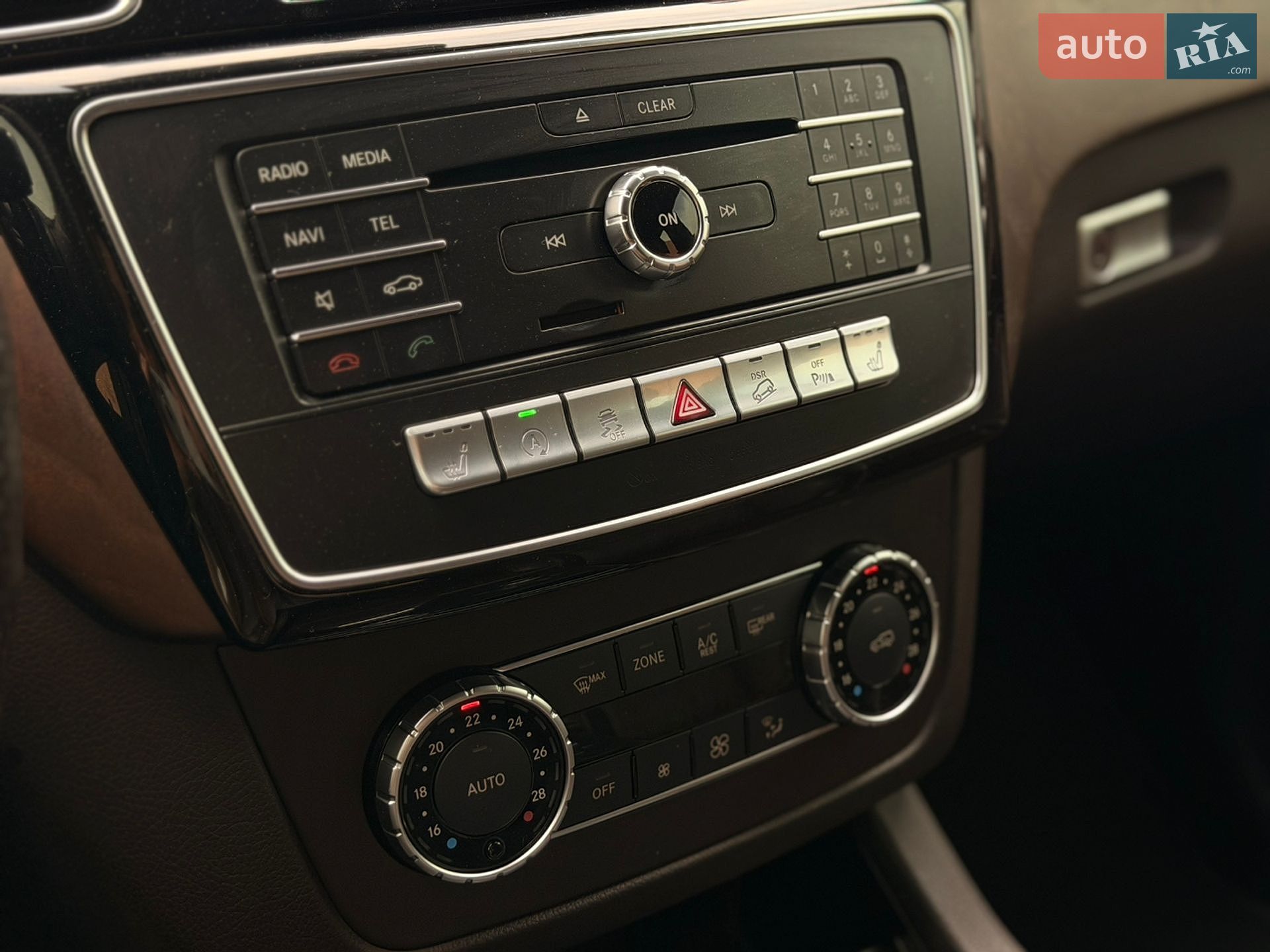 Mercedes-Benz GLE-Class 2018 VIN WDC1660041B214872 фото оголошення 27 з 33
