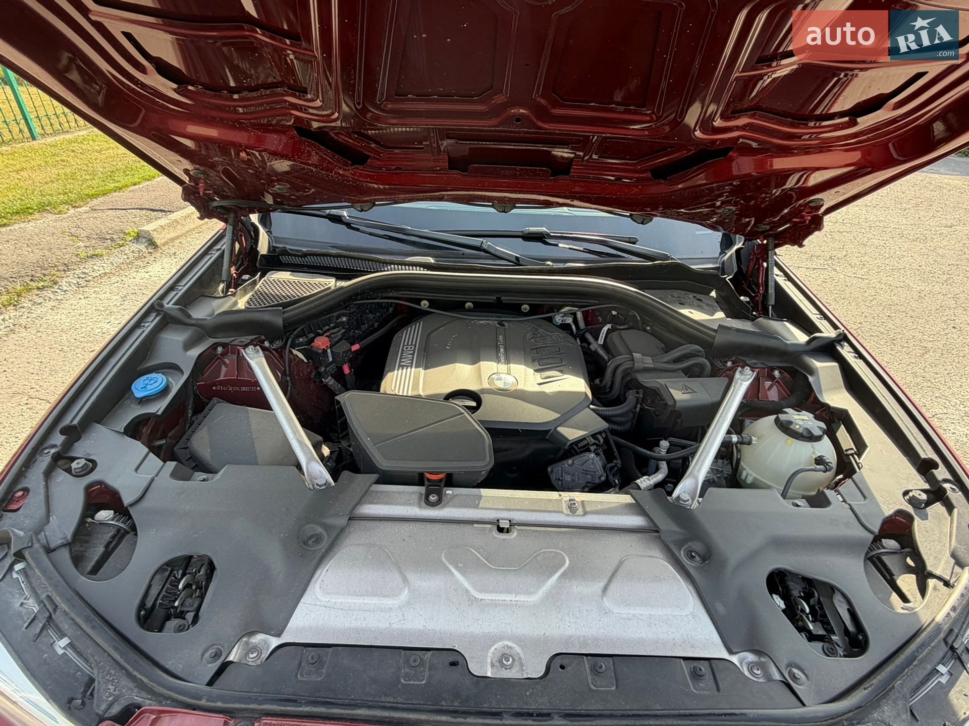 BMW X4 2019 VIN WBAVJ910XL9B80755 фото оголошення 20 з 25