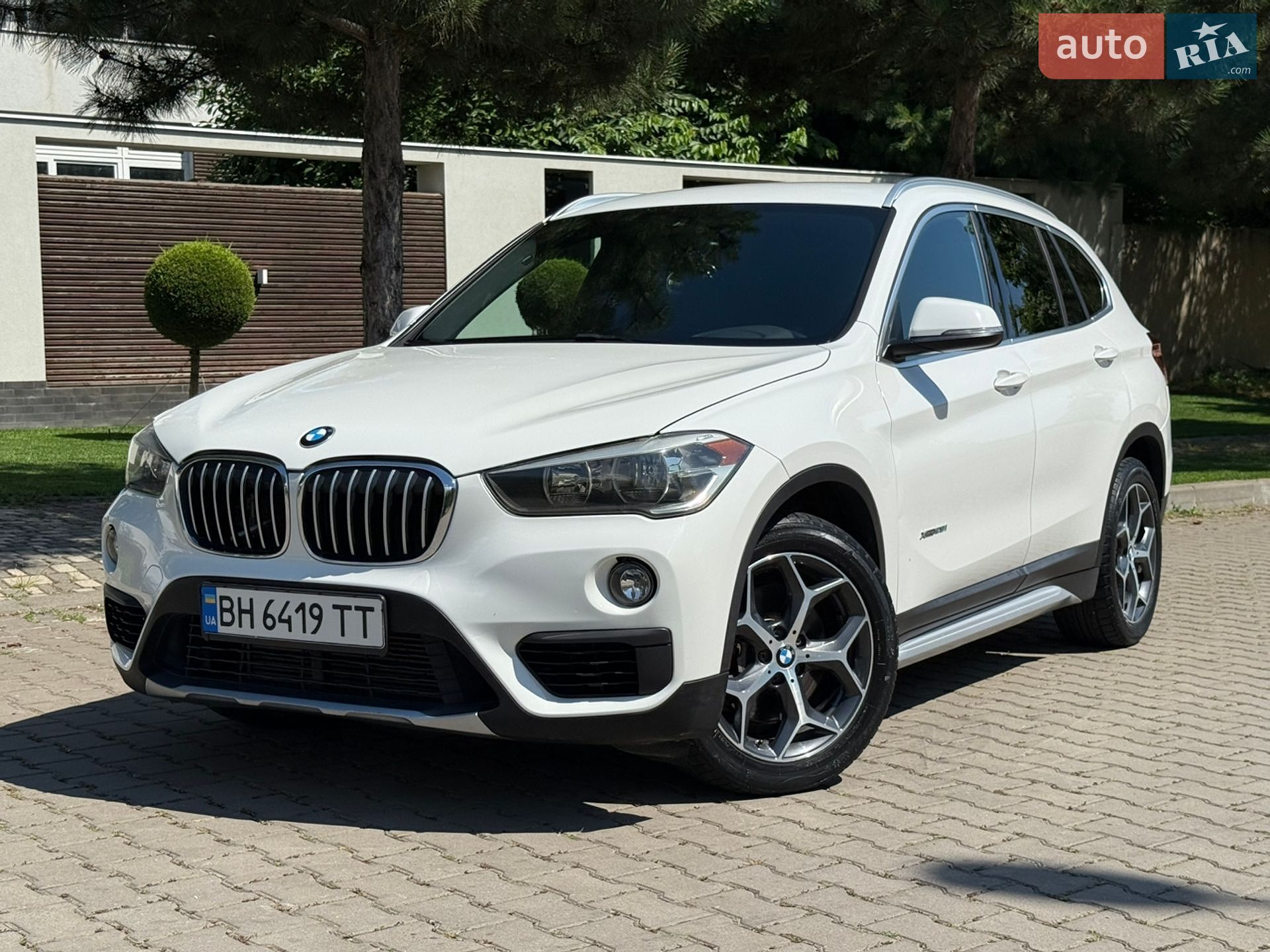 BMW X1 2015 VIN WBXHT3C3XGP884048 фото оголошення 8 з 72