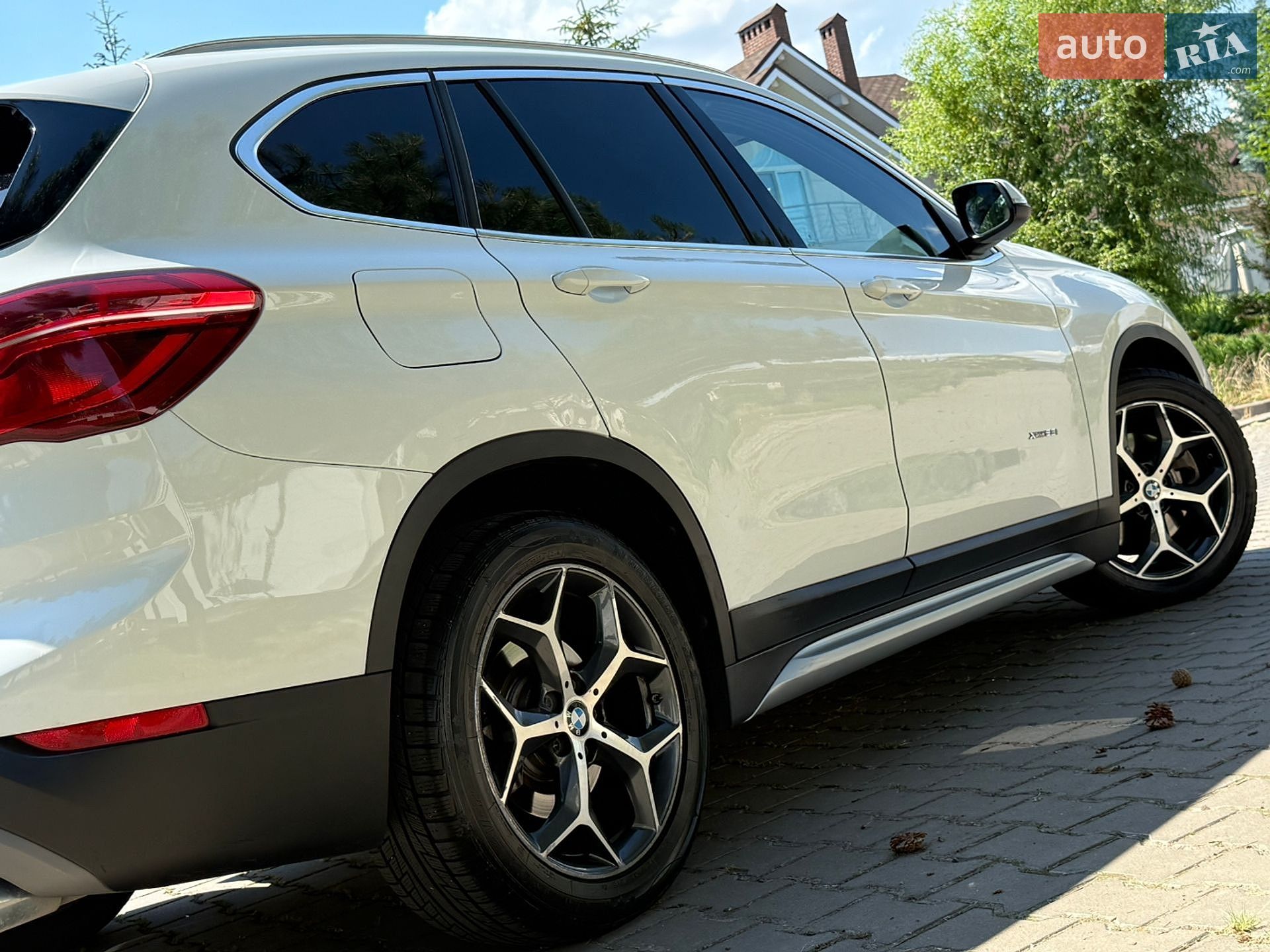 BMW X1 2015 VIN WBXHT3C3XGP884048 фото оголошення 11 з 72