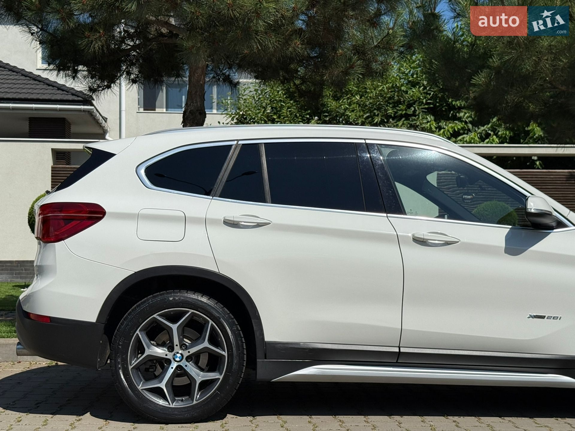 BMW X1 2015 VIN WBXHT3C3XGP884048 фото оголошення 42 з 72