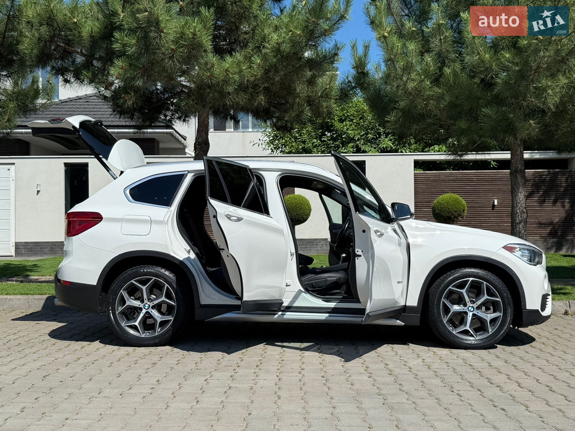 BMW X1 2015 VIN WBXHT3C3XGP884048 фото оголошення 48 з 72
