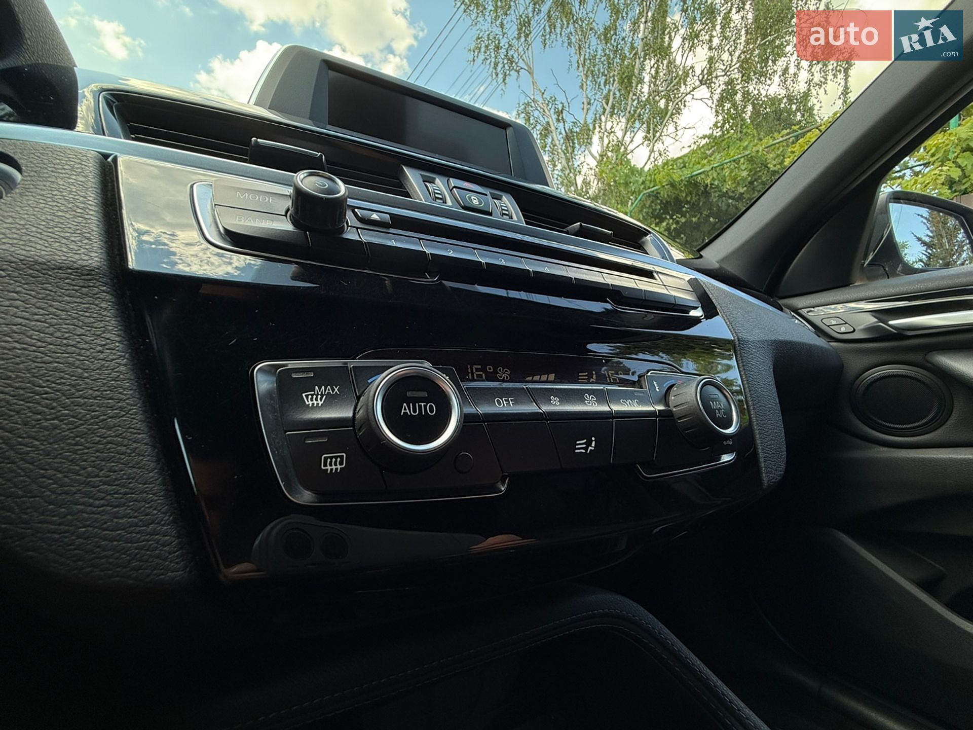 BMW X1 2015 VIN WBXHT3C3XGP884048 фото оголошення 70 з 72