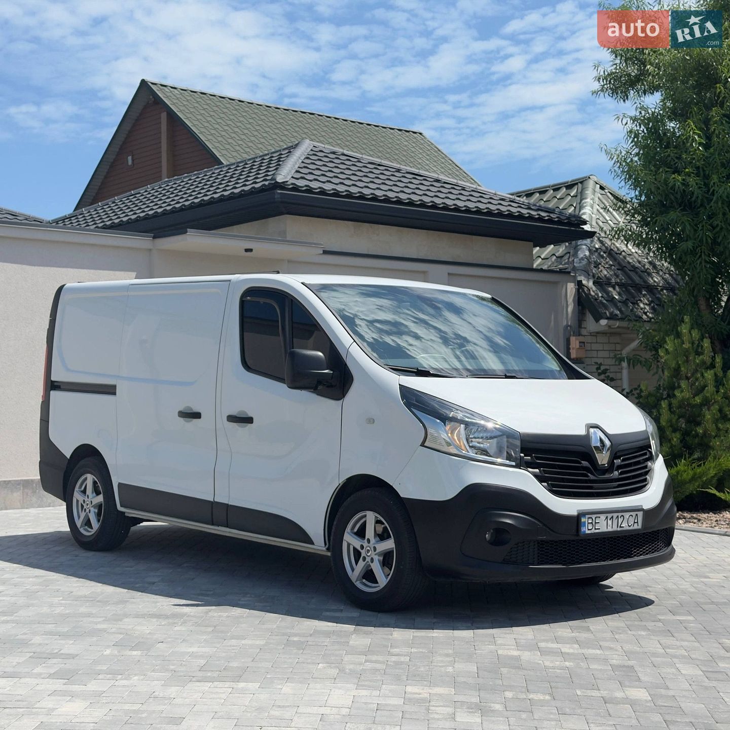 Renault Trafic 2016 VIN VF1FL000156878590 фото оголошення 3 з 33