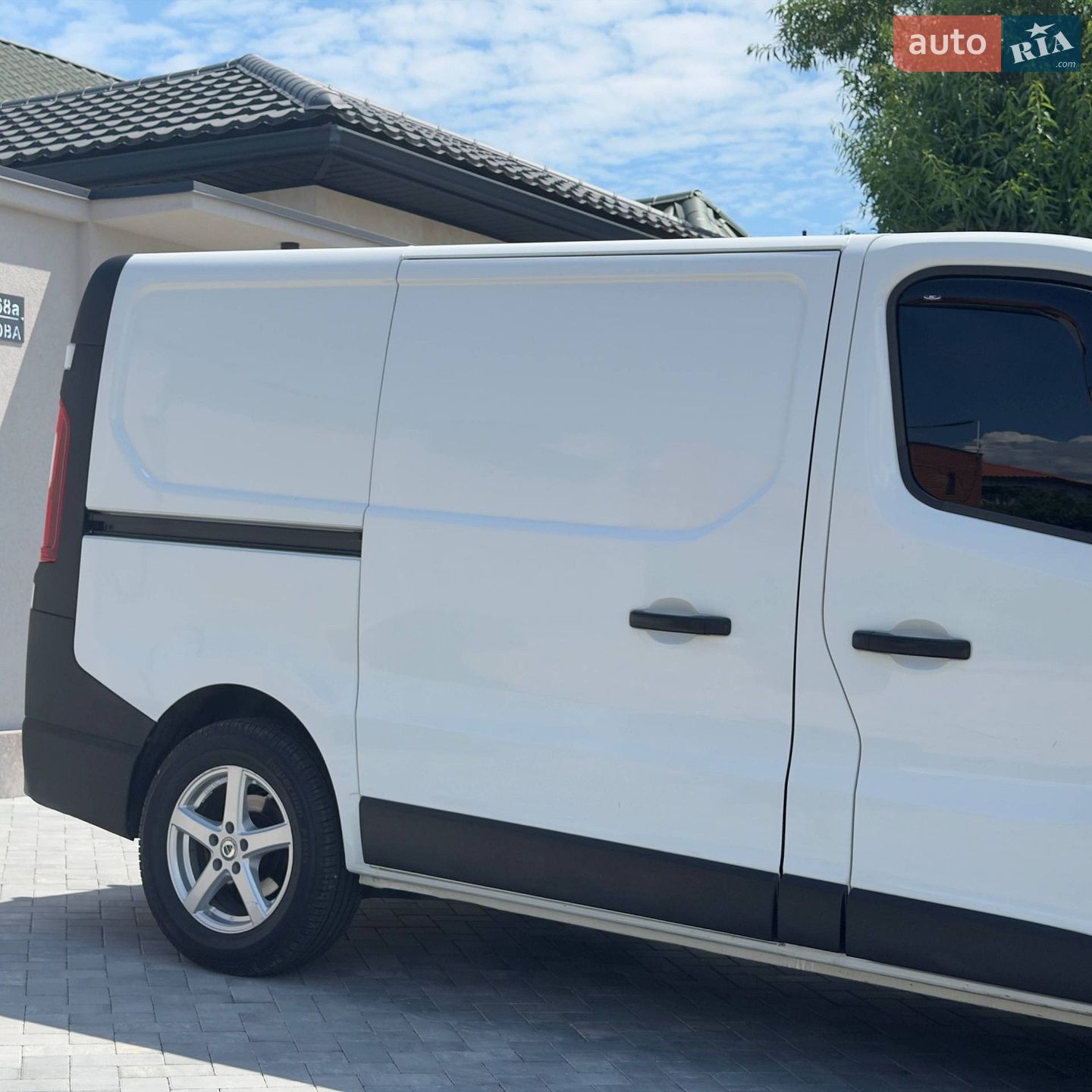 Renault Trafic 2016 VIN VF1FL000156878590 фото оголошення 5 з 33