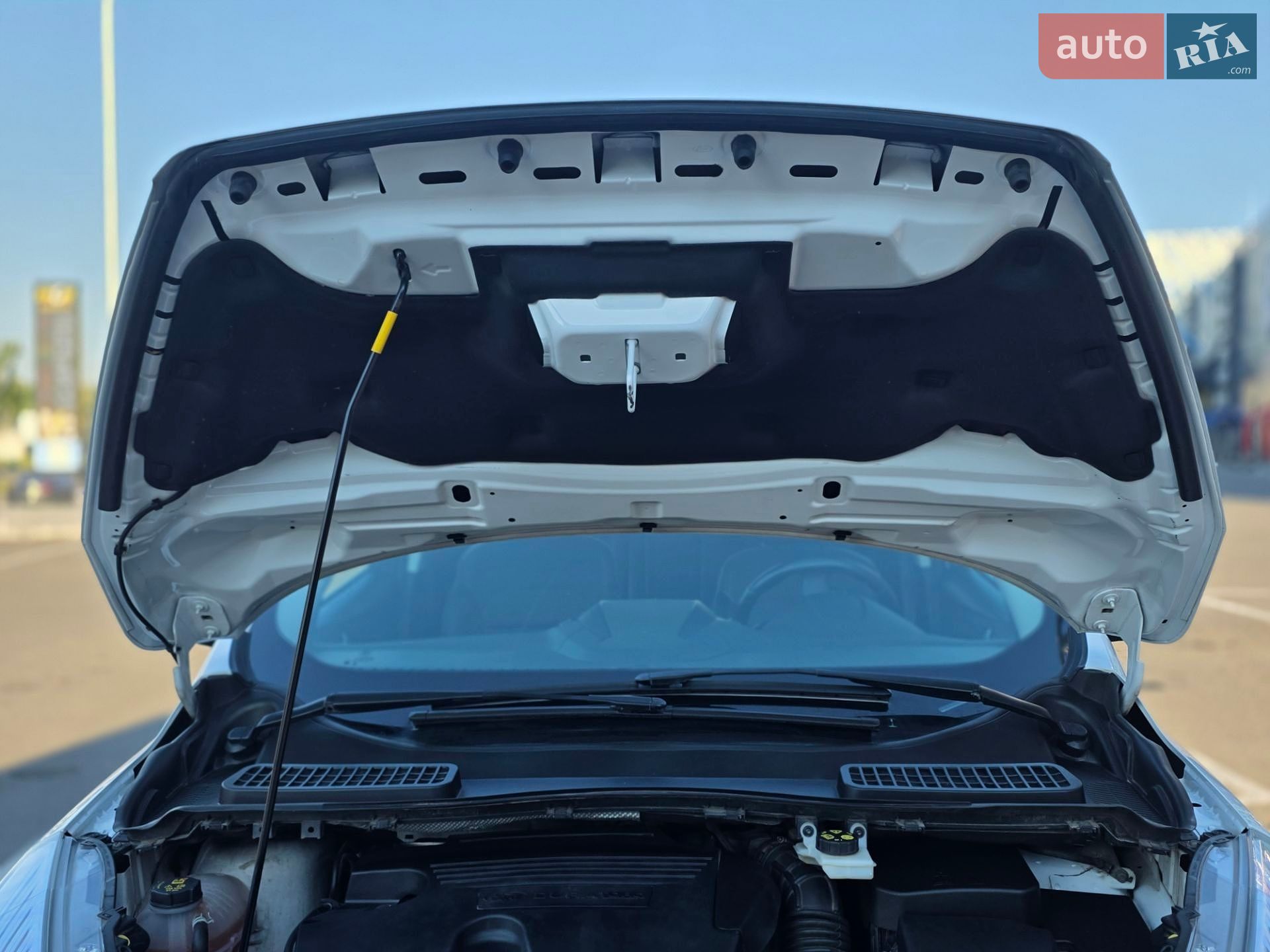 Ford Kuga 2019 VIN WF0AXXWPMAKP24725 фото оголошення 11 з 84