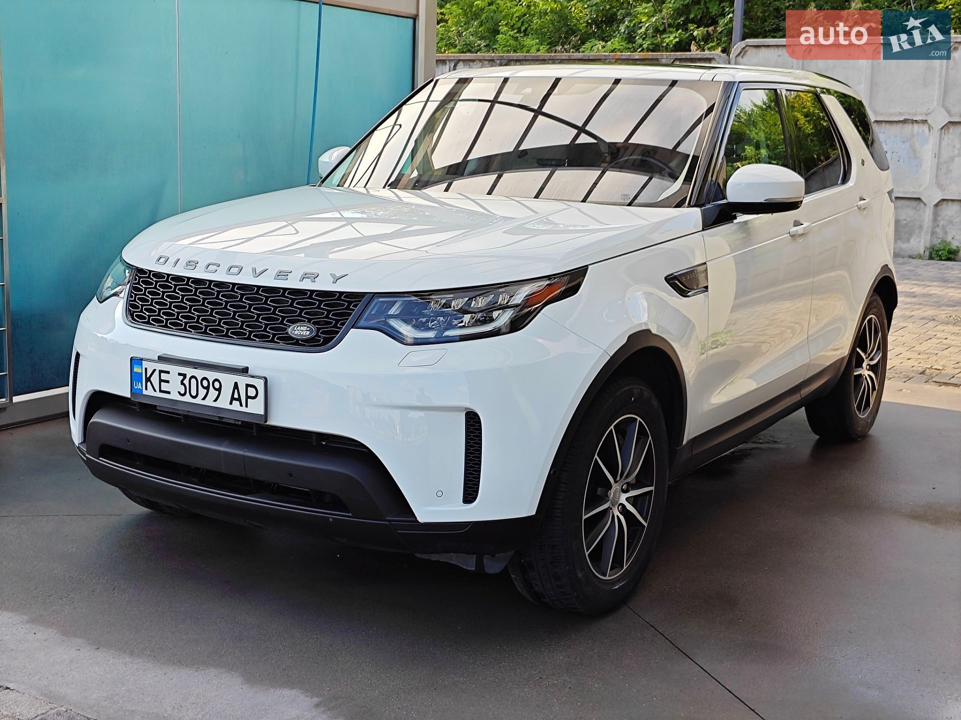 Land Rover Discovery 2018 VIN SALRG2RV7KA087446 фото оголошення 3 з 27