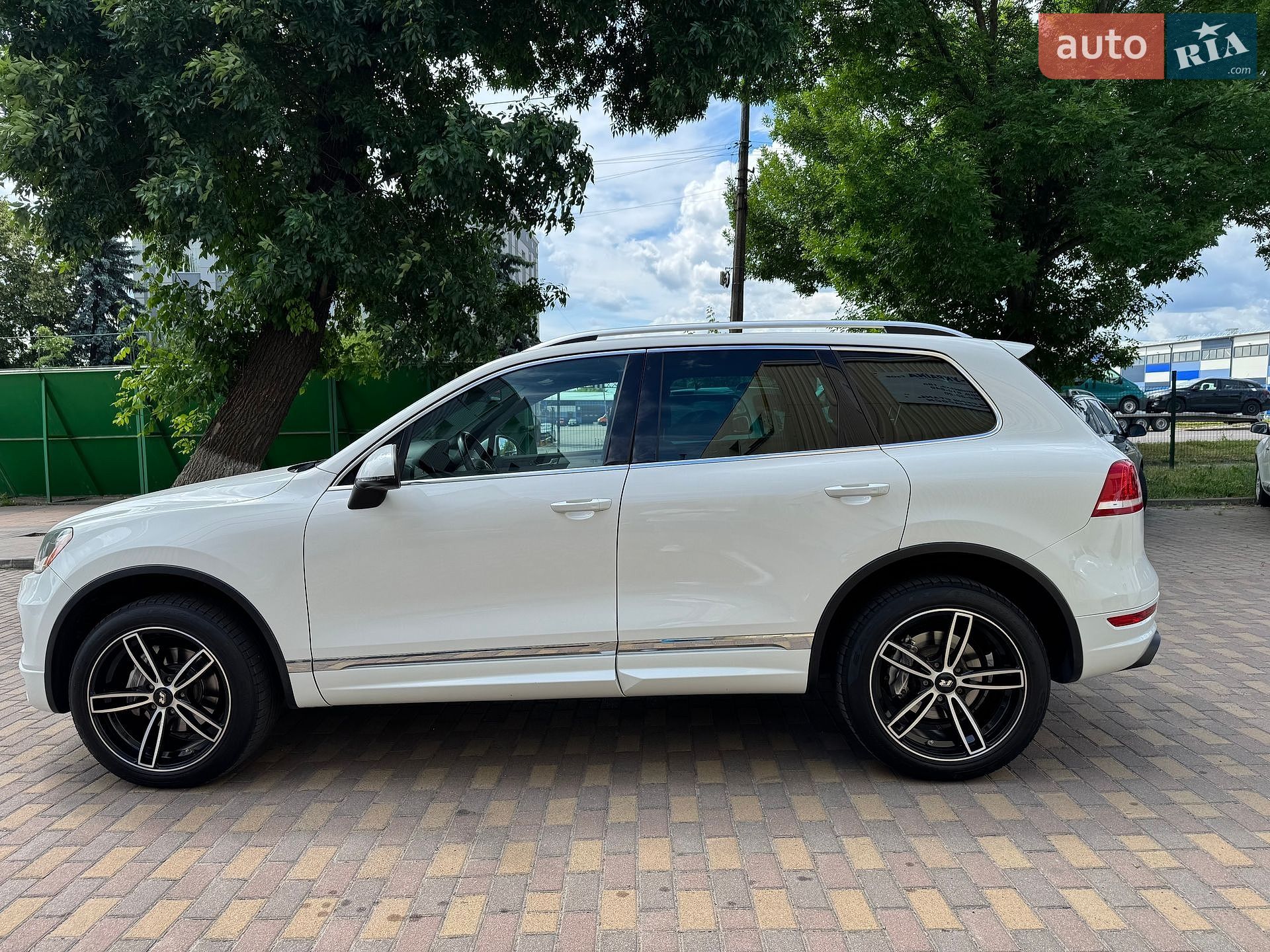 Volkswagen Touareg 2014 VIN WVGDP9BP4ED014135 фото оголошення 9 з 36