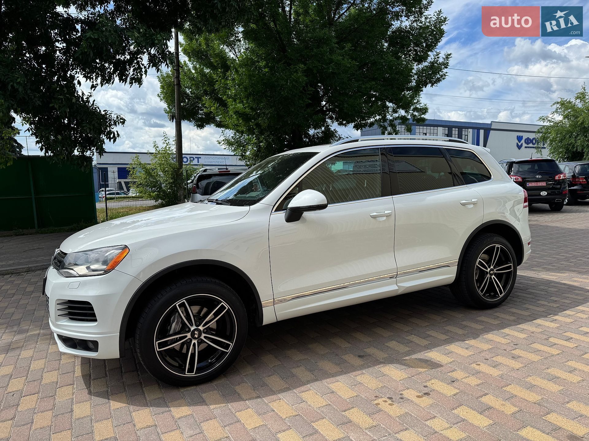 Volkswagen Touareg 2014 VIN WVGDP9BP4ED014135 фото оголошення 11 з 36