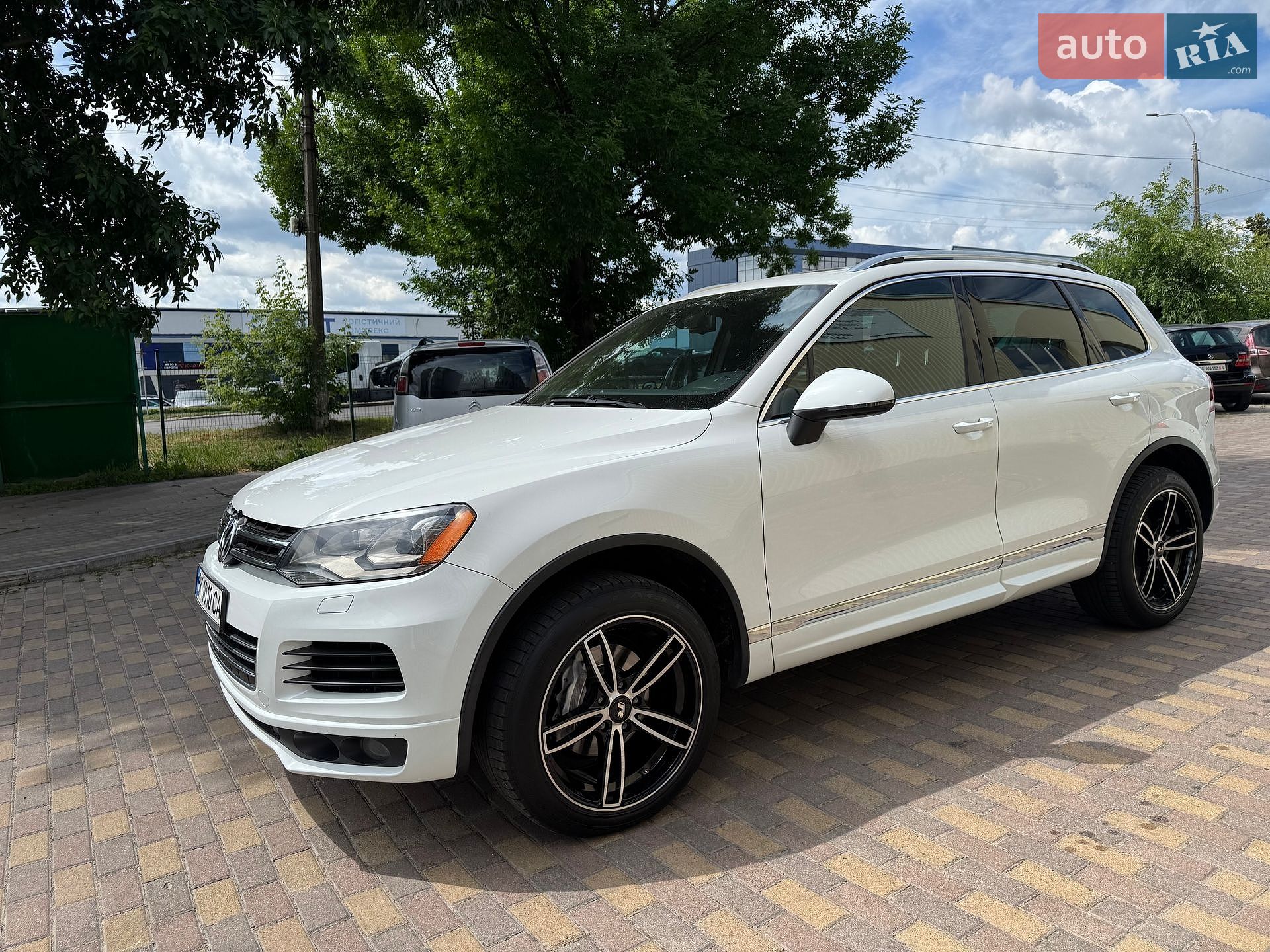 Volkswagen Touareg 2014 VIN WVGDP9BP4ED014135 фото оголошення 12 з 36