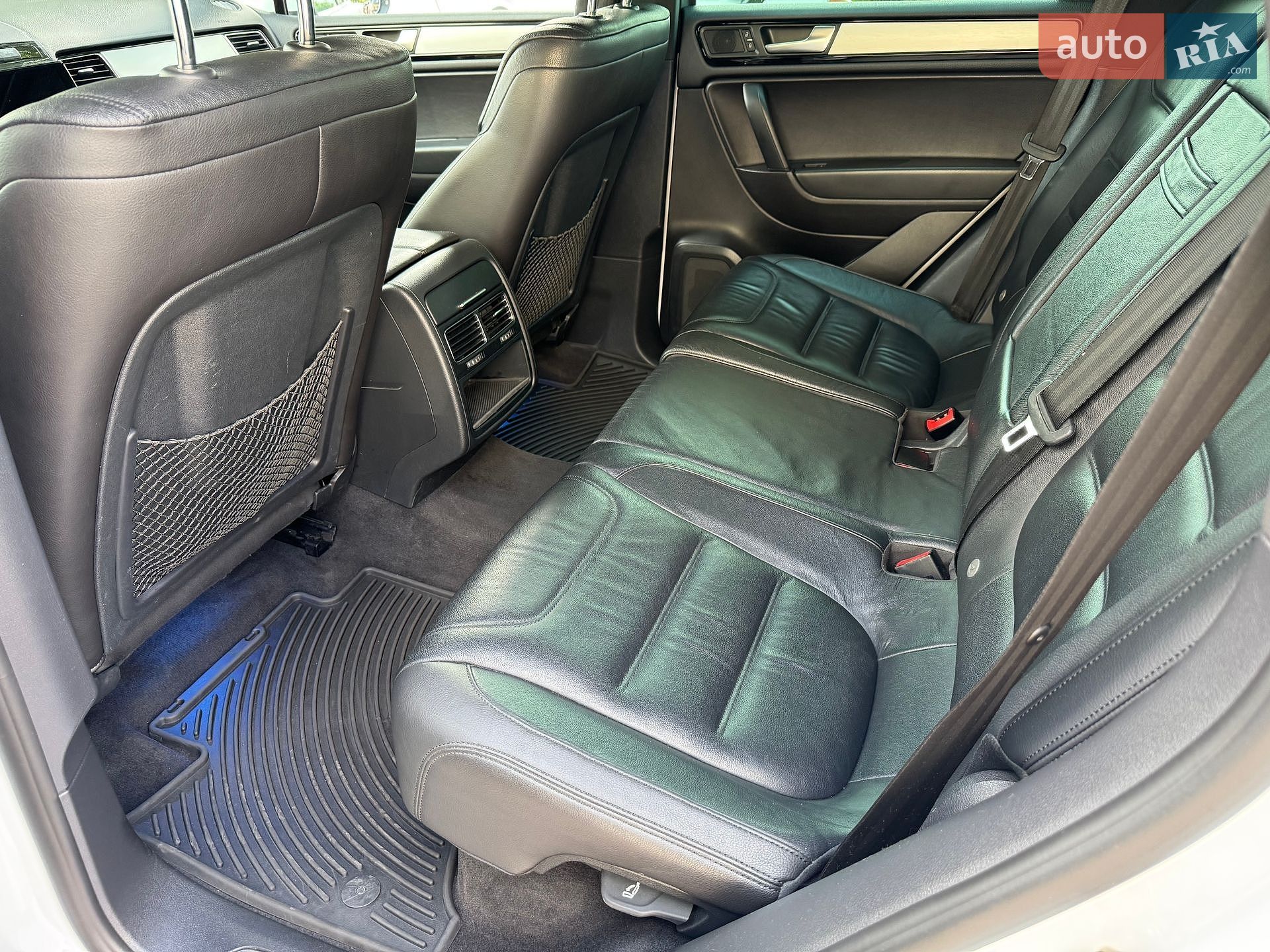 Volkswagen Touareg 2014 VIN WVGDP9BP4ED014135 фото оголошення 26 з 36