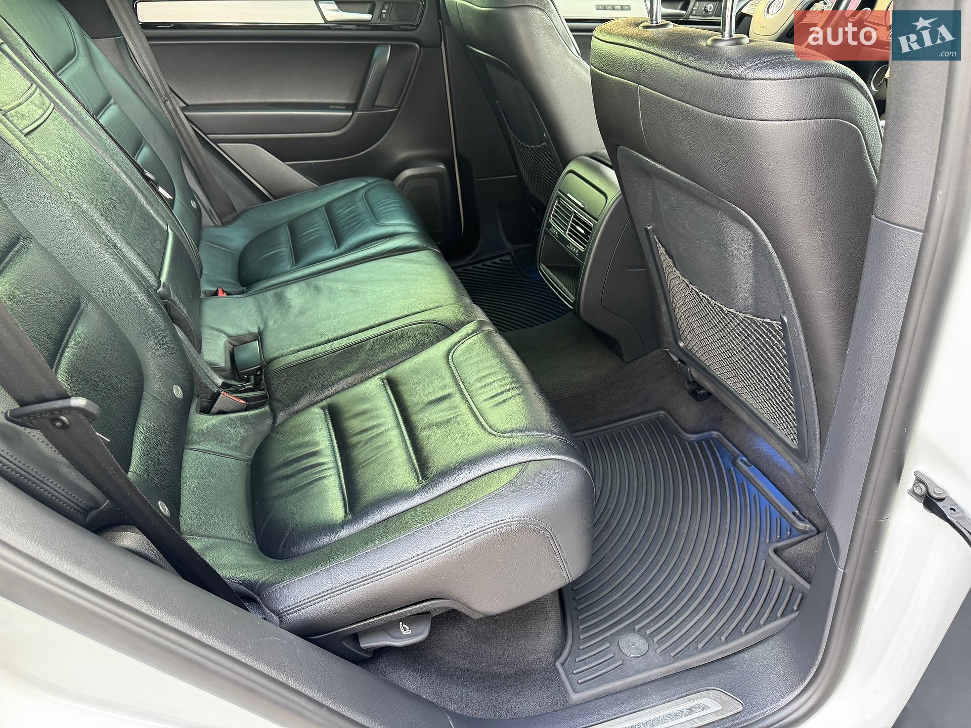 Volkswagen Touareg 2014 VIN WVGDP9BP4ED014135 фото оголошення 29 з 36