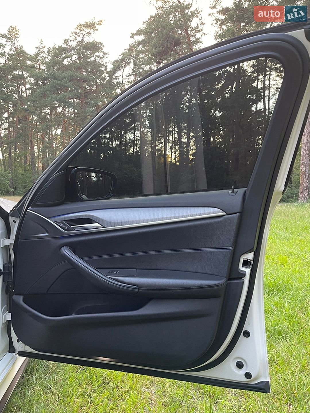 BMW 5 Series 2017 VIN WBAJA71040G456970 фото оголошення 11 з 43