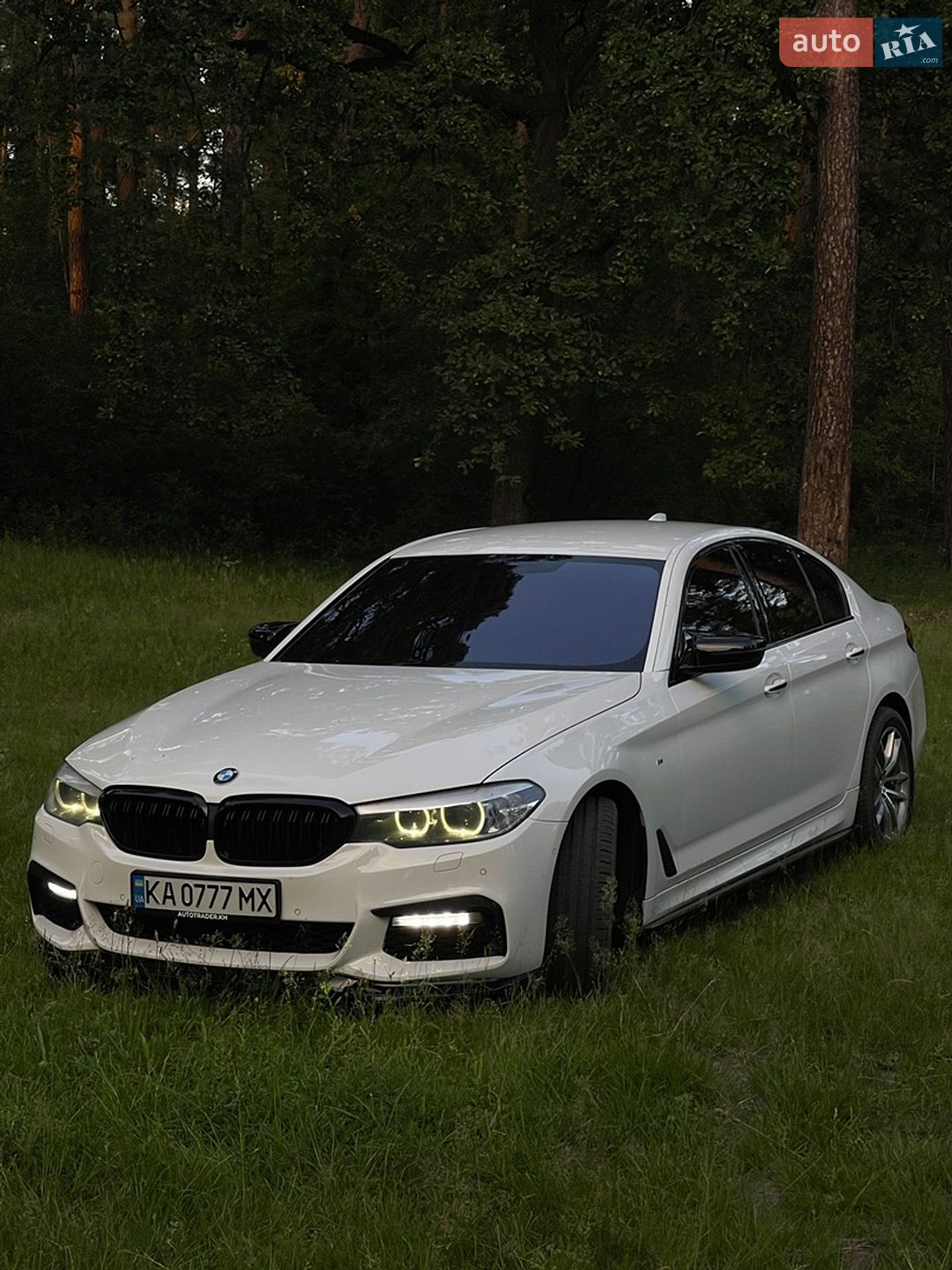 BMW 5 Series 2017 VIN WBAJA71040G456970 фото оголошення 26 з 43