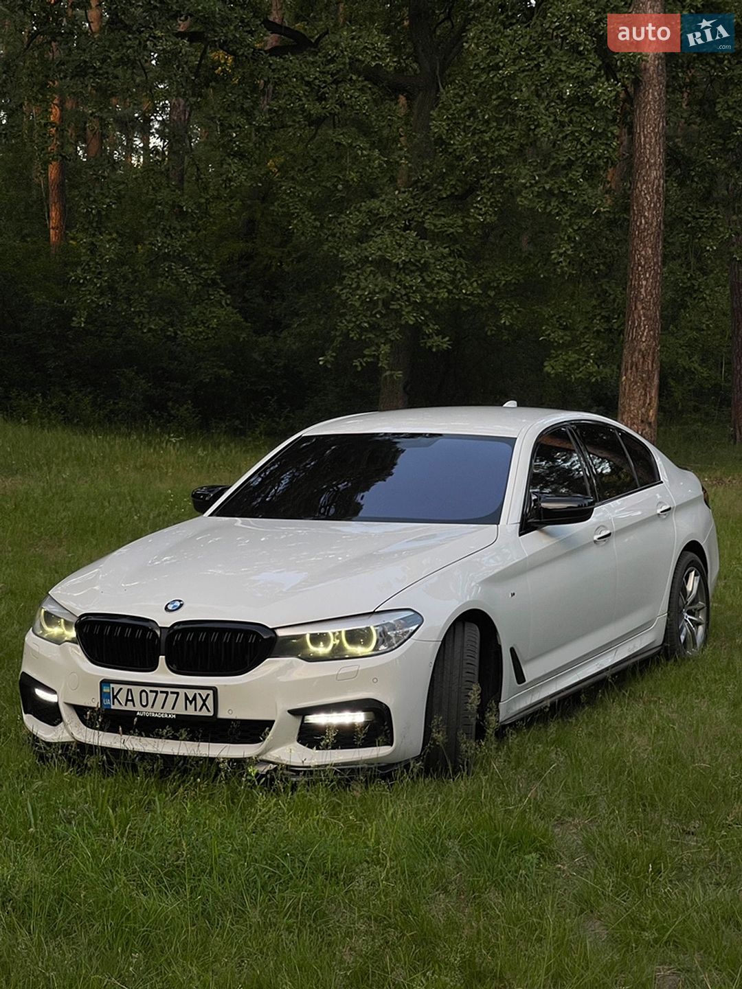BMW 5 Series 2017 VIN WBAJA71040G456970 фото оголошення 27 з 43