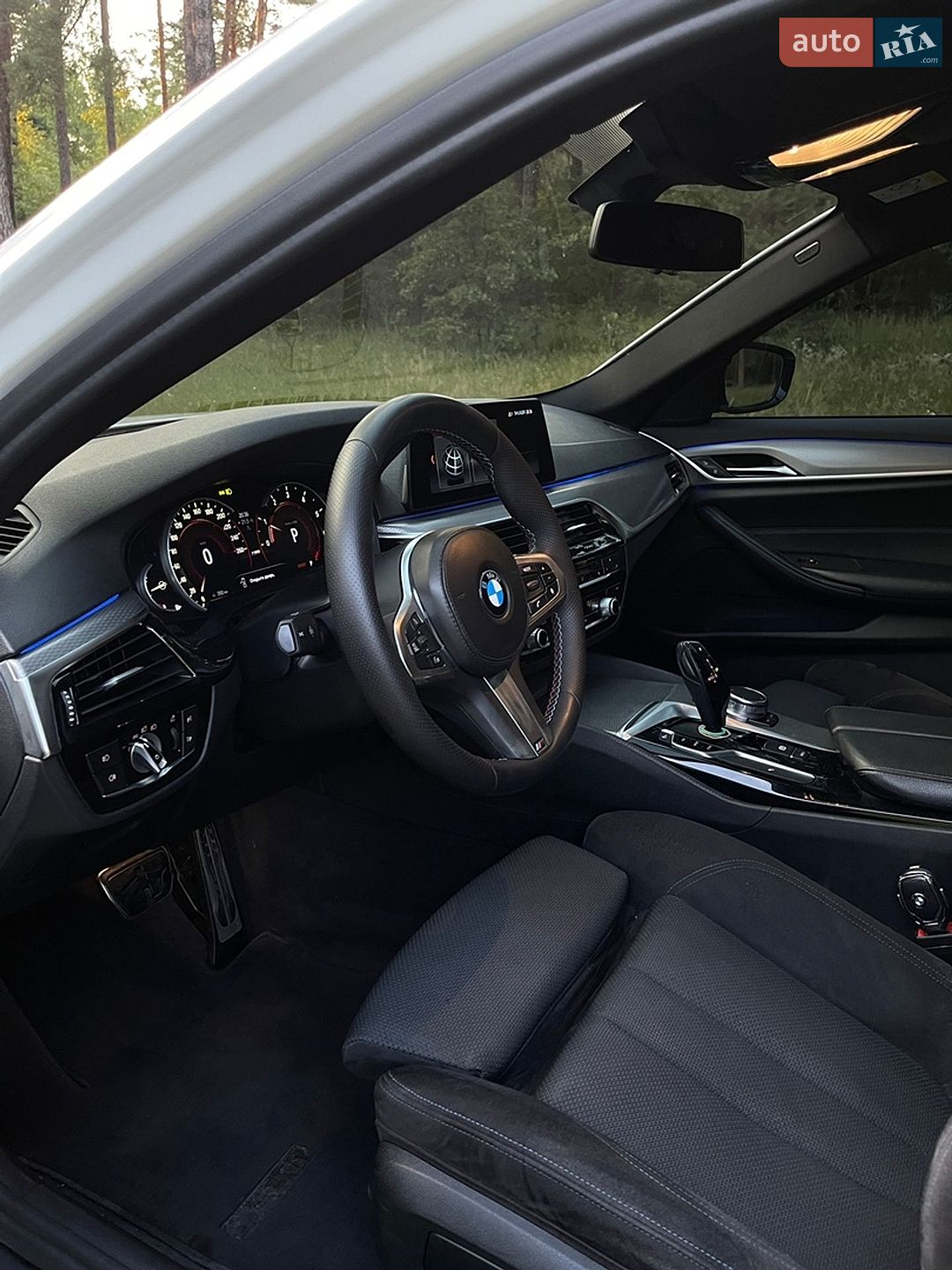 BMW 5 Series 2017 VIN WBAJA71040G456970 фото оголошення 31 з 43