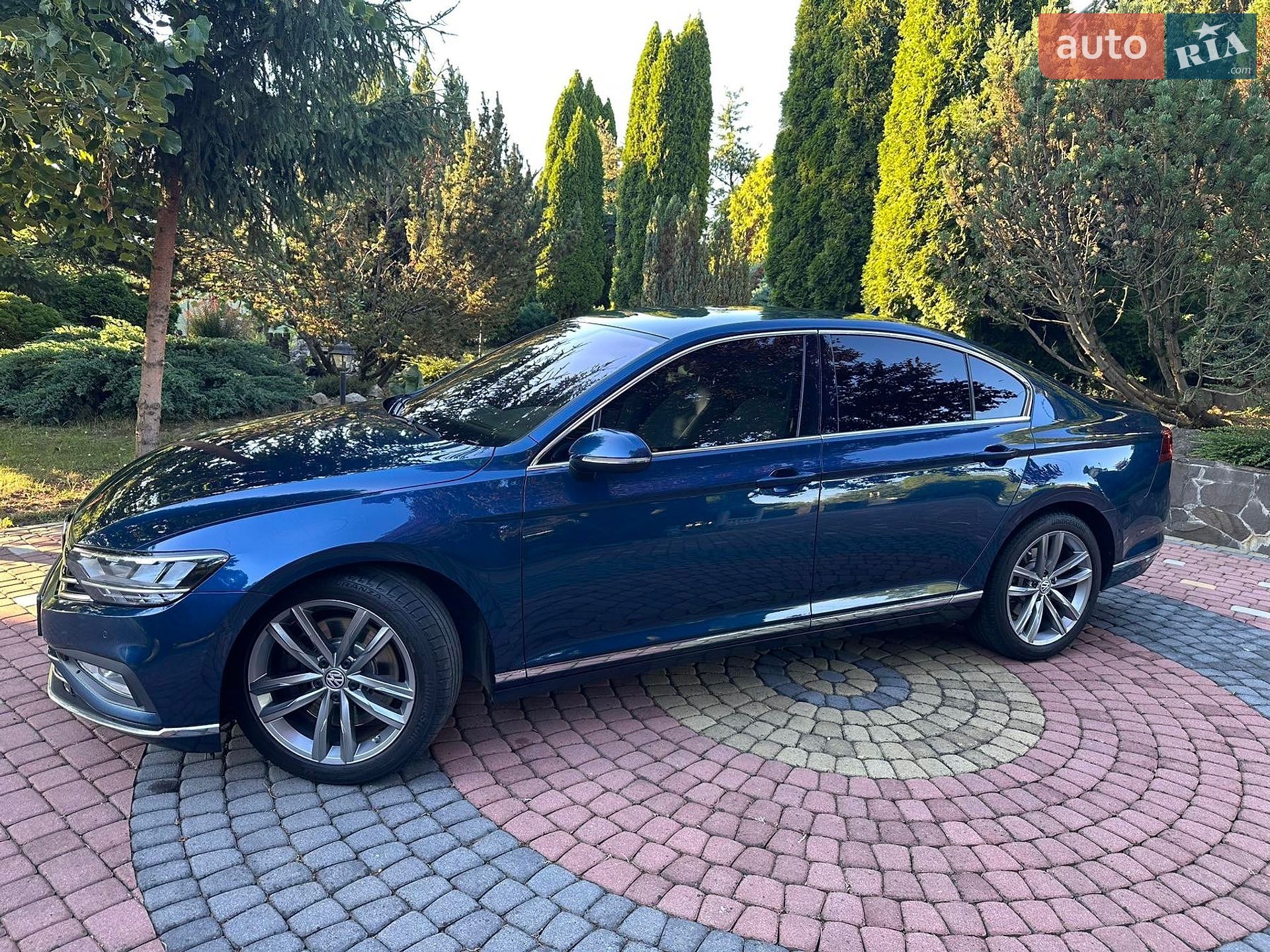 Volkswagen Passat 2020 VIN WVWZZZ3CZLE063052 фото оголошення 14 з 111