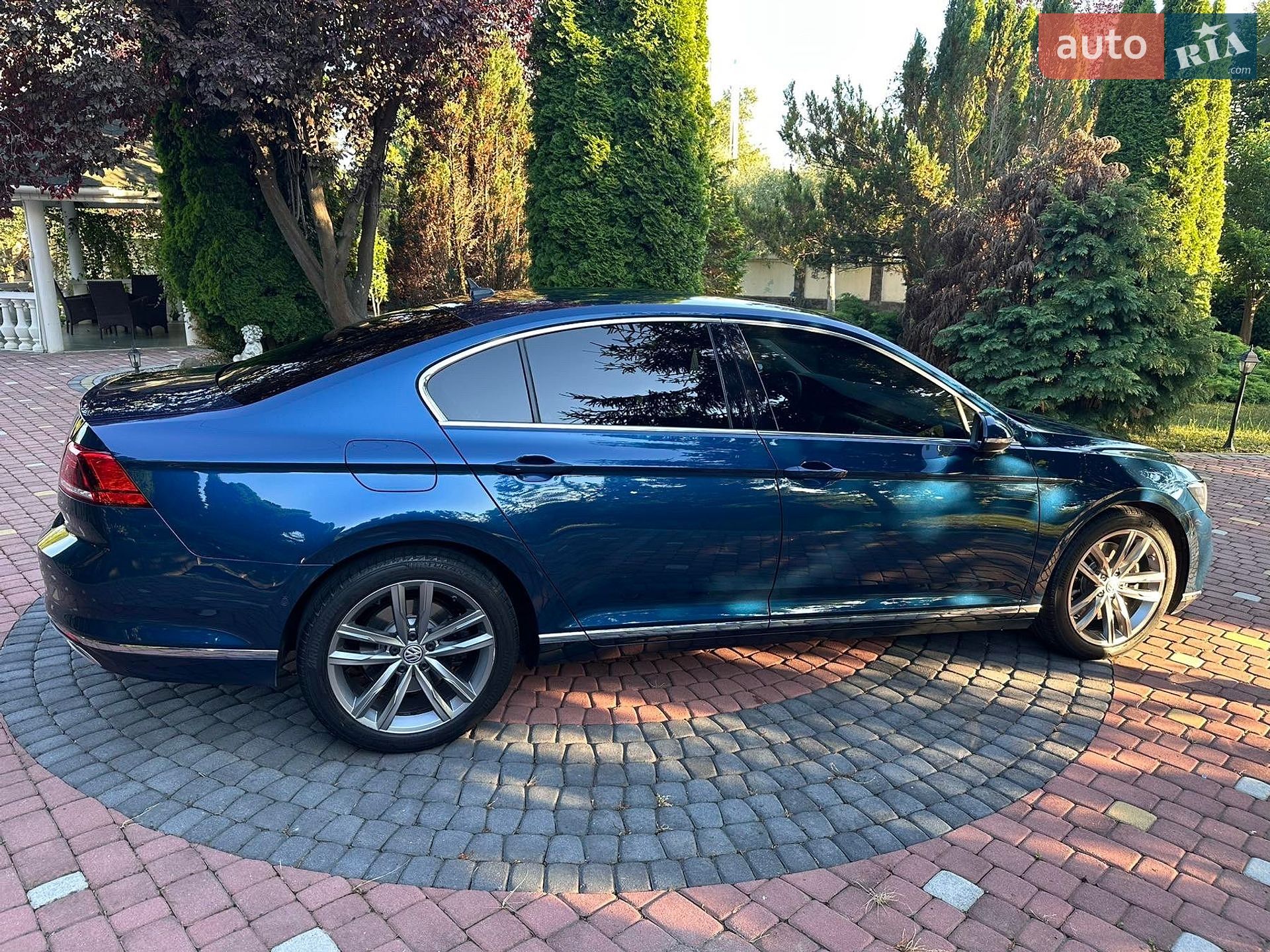 Volkswagen Passat 2020 VIN WVWZZZ3CZLE063052 фото оголошення 16 з 111