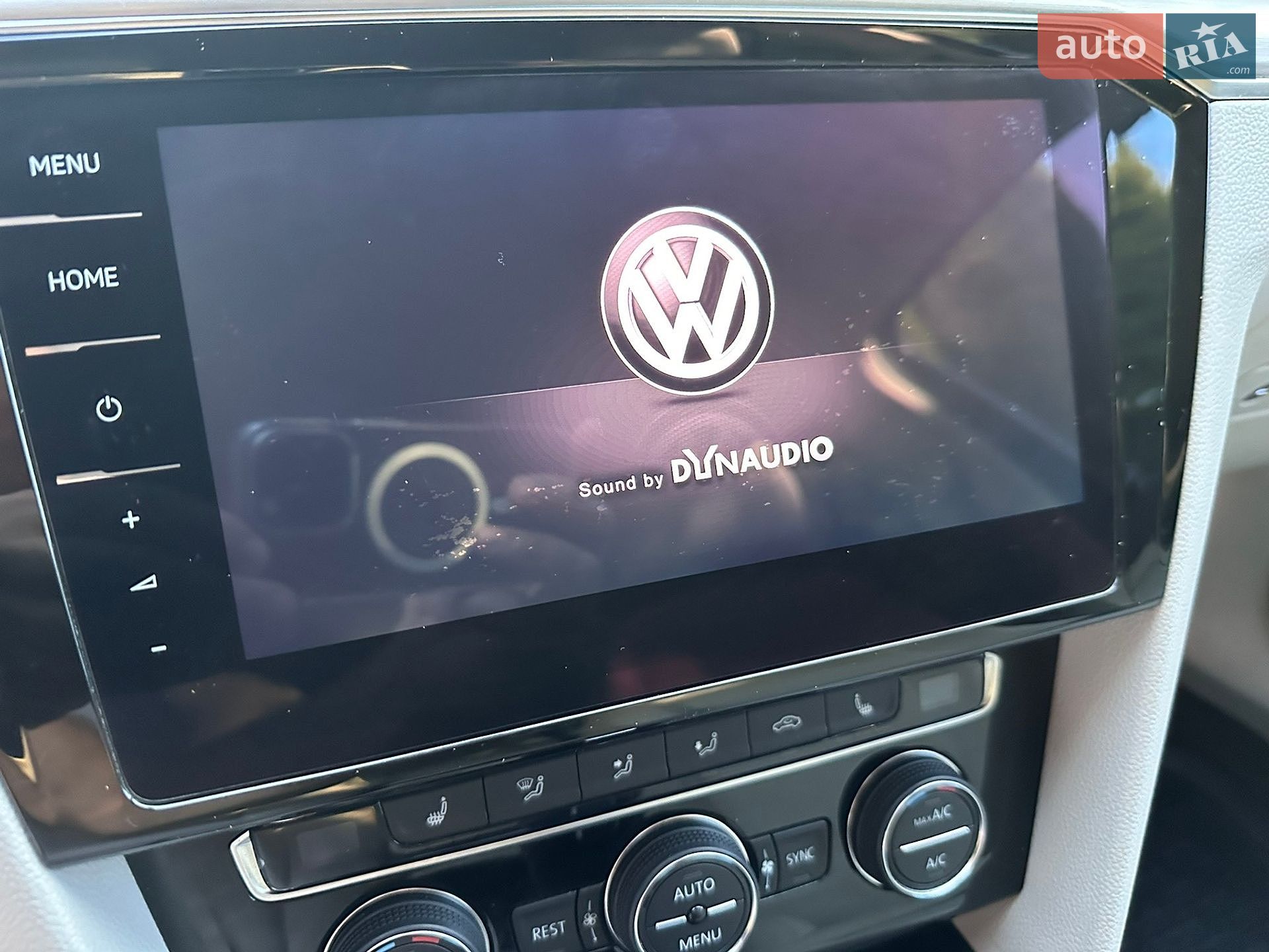Volkswagen Passat 2020 VIN WVWZZZ3CZLE063052 фото оголошення 63 з 111