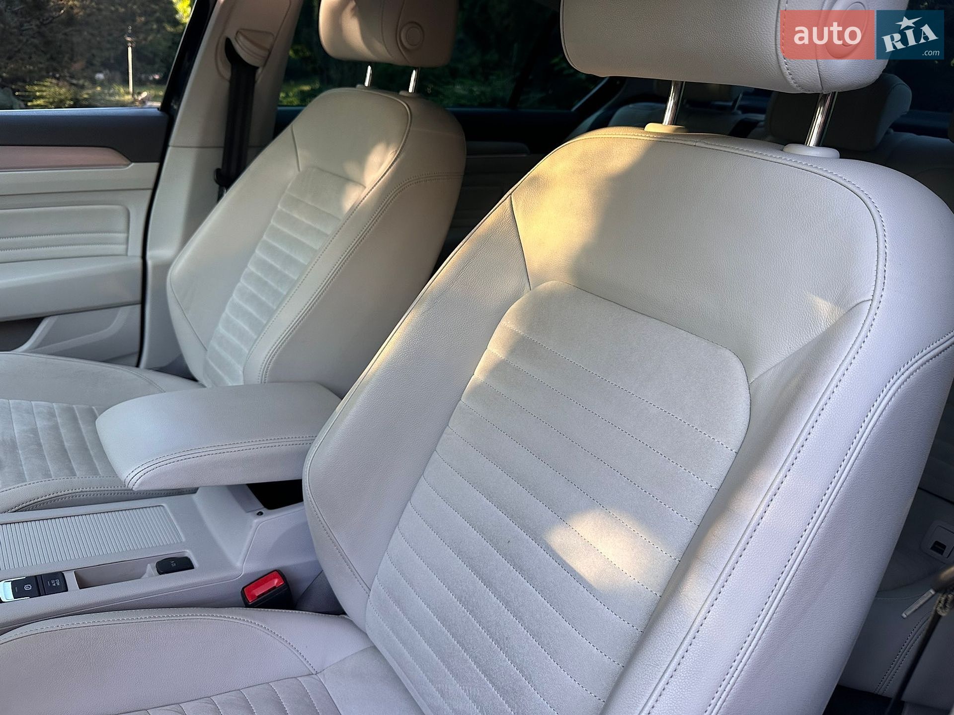 Volkswagen Passat 2020 VIN WVWZZZ3CZLE063052 фото оголошення 67 з 111