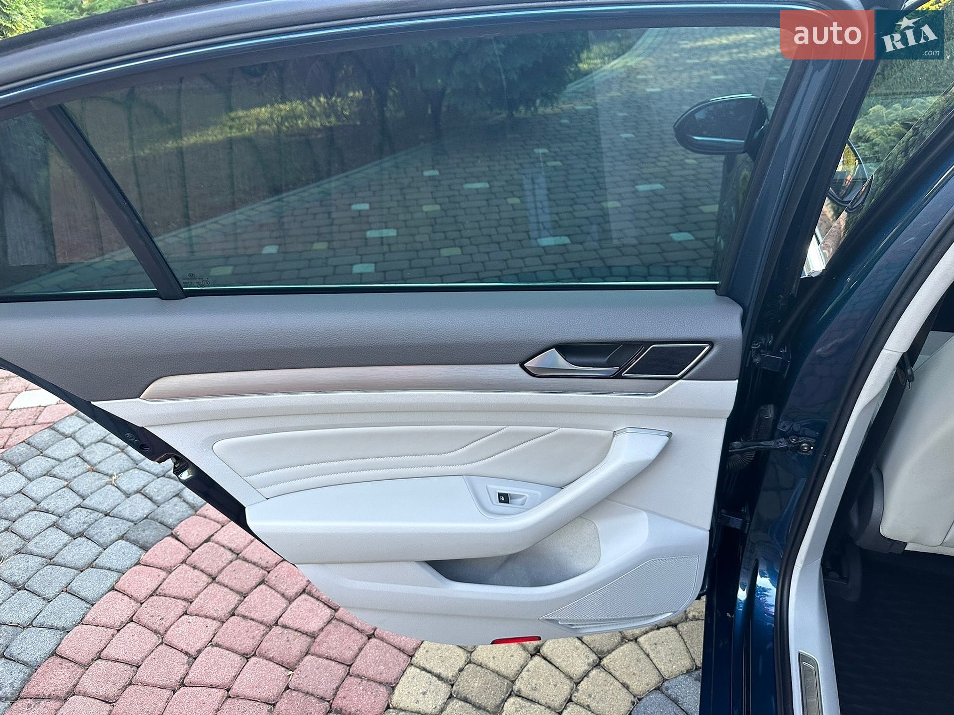 Volkswagen Passat 2020 VIN WVWZZZ3CZLE063052 фото оголошення 70 з 111