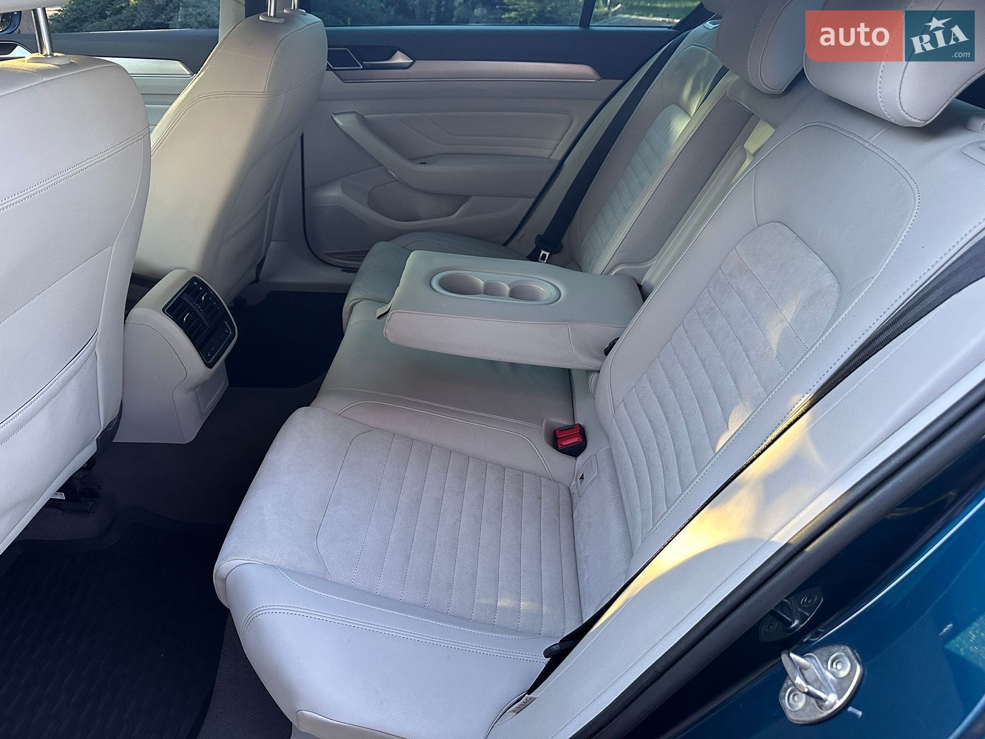 Volkswagen Passat 2020 VIN WVWZZZ3CZLE063052 фото оголошення 73 з 111
