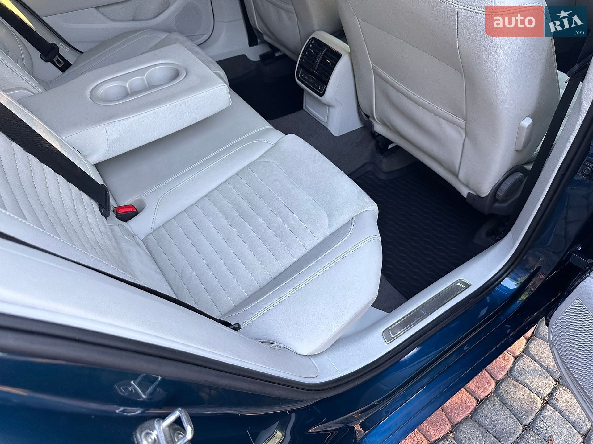 Volkswagen Passat 2020 VIN WVWZZZ3CZLE063052 фото оголошення 78 з 111