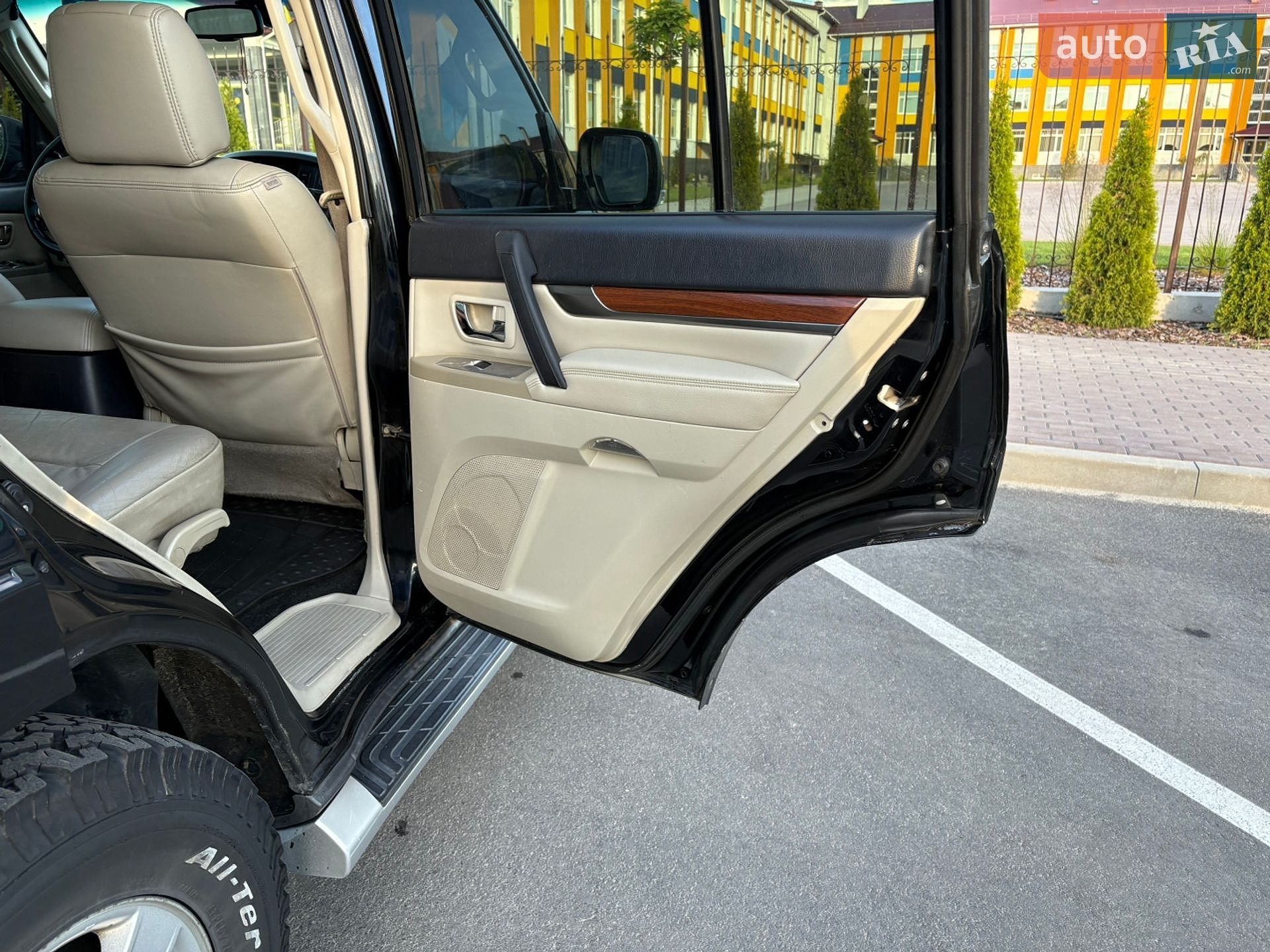 Mitsubishi Pajero 2007 VIN JMYLRV93W7J712930 фото оголошення 10 з 20